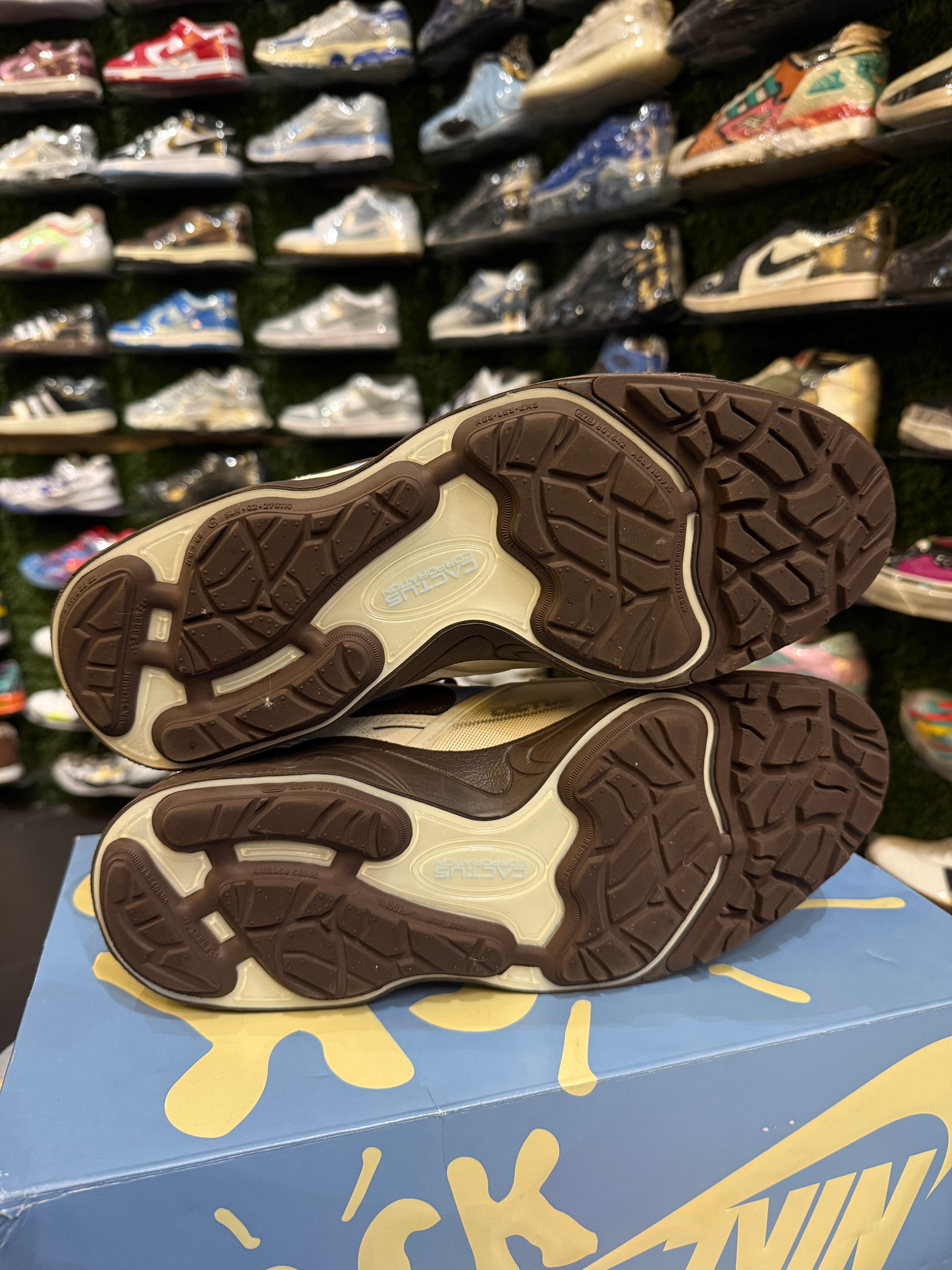 Nike zoom field Travis