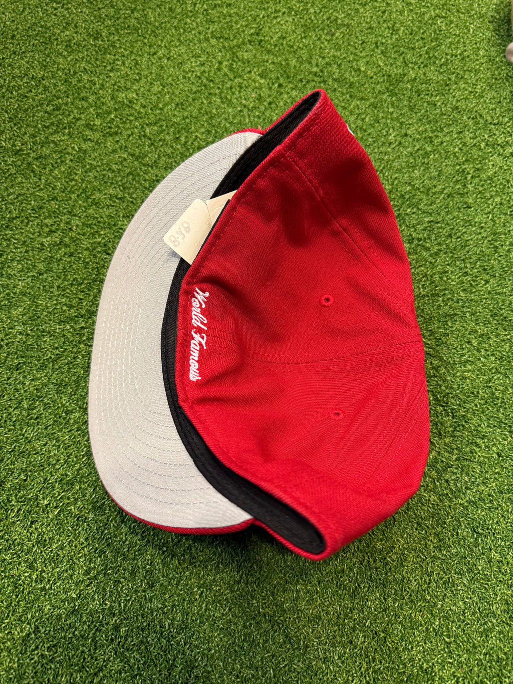 Supreme breast cancer fitted