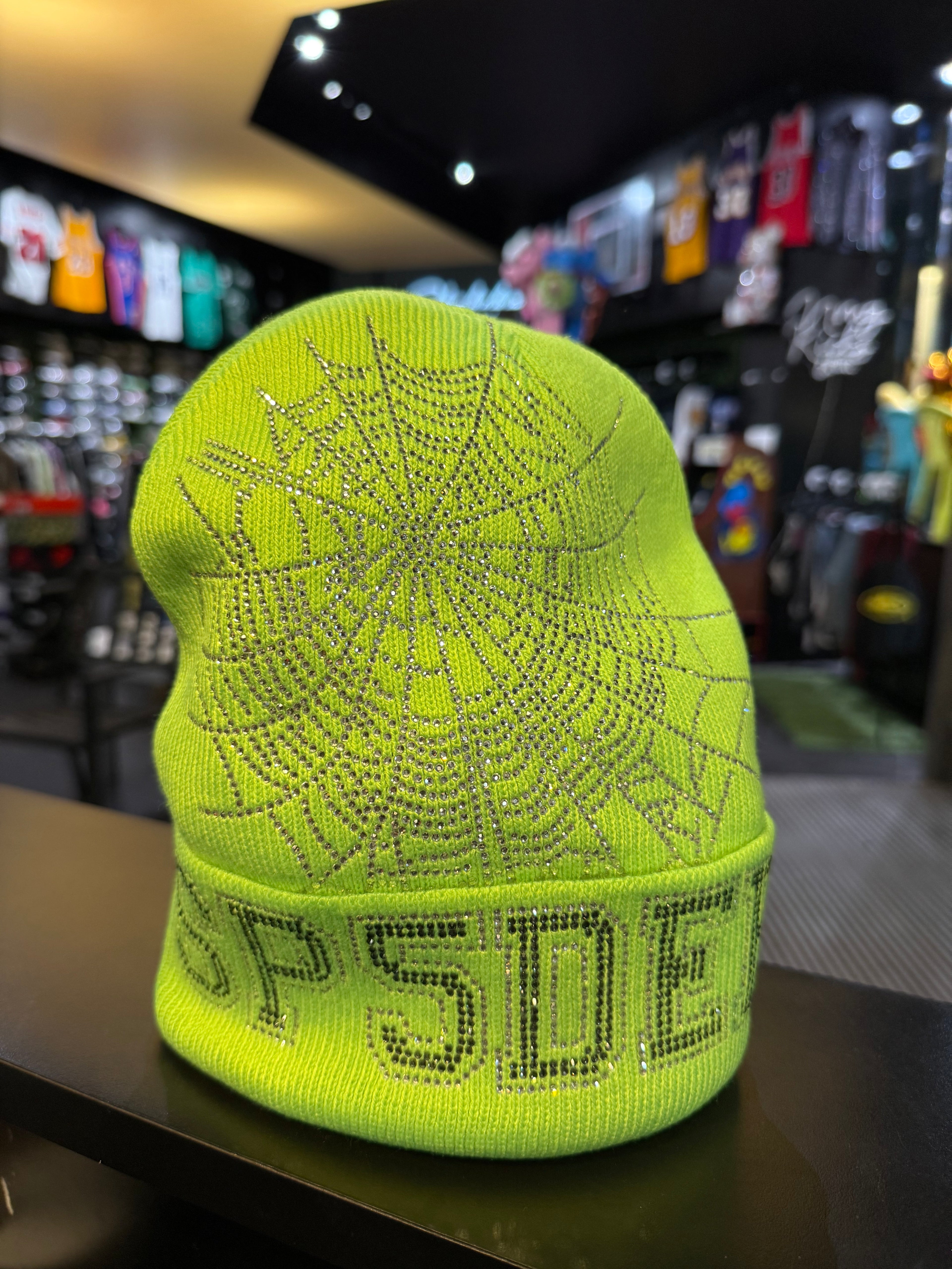 Sp5der lime green beanie