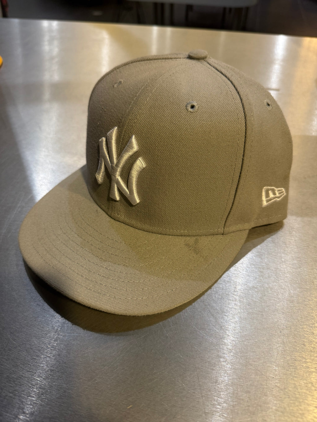 NY grey fitted