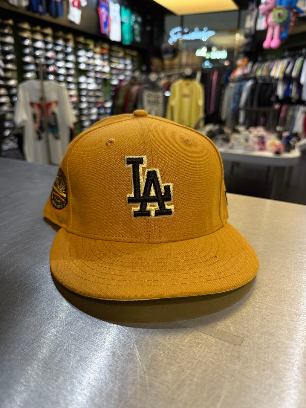 La fitted cap
