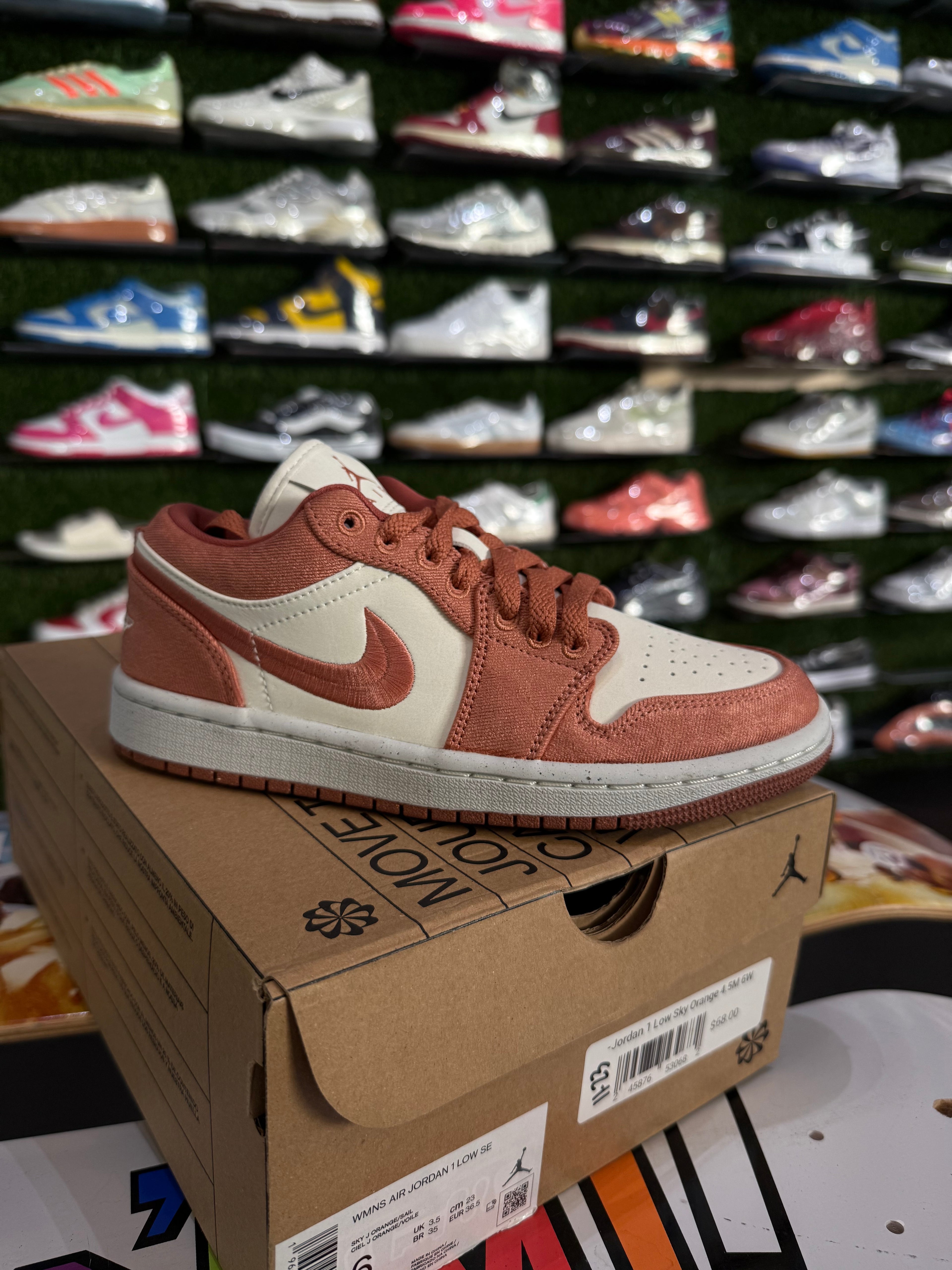 Jordan 1 low sky orange