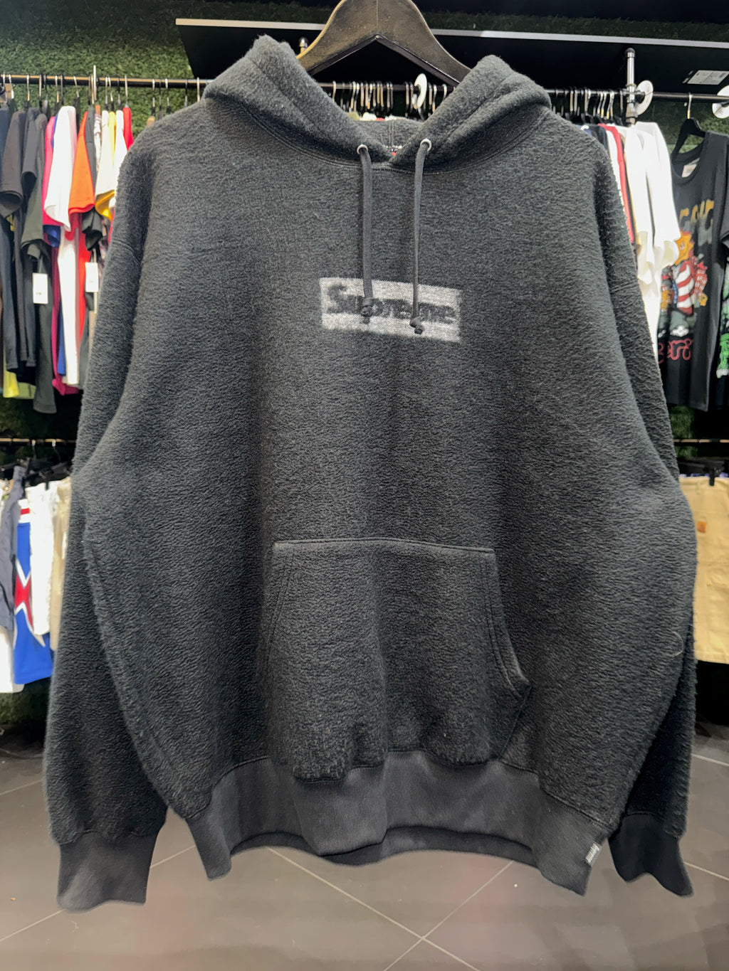 Supreme inside out box logo