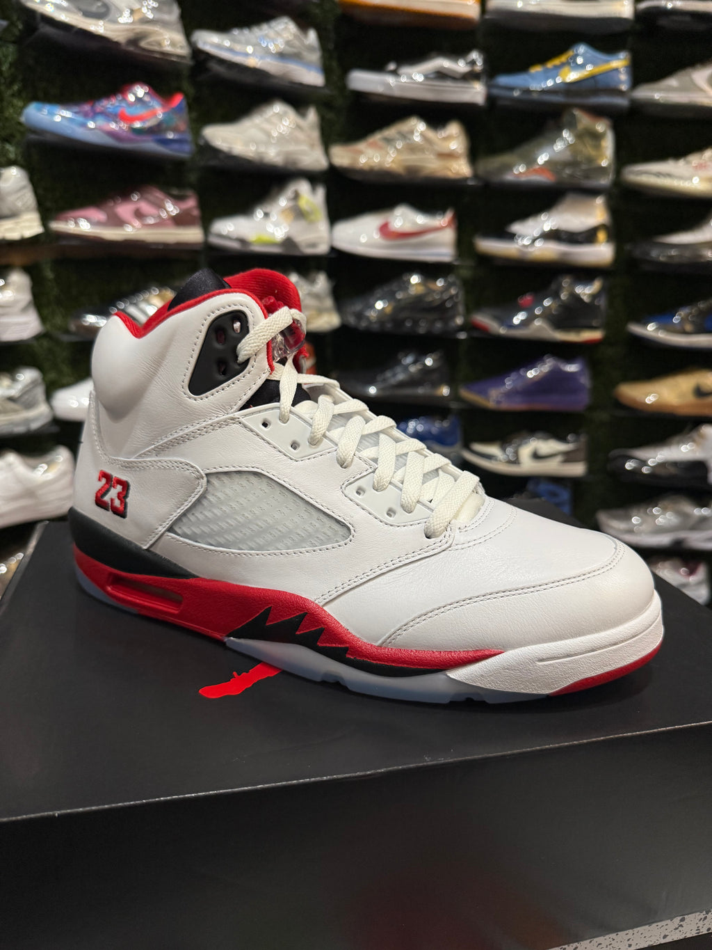 Jordan 5 firered