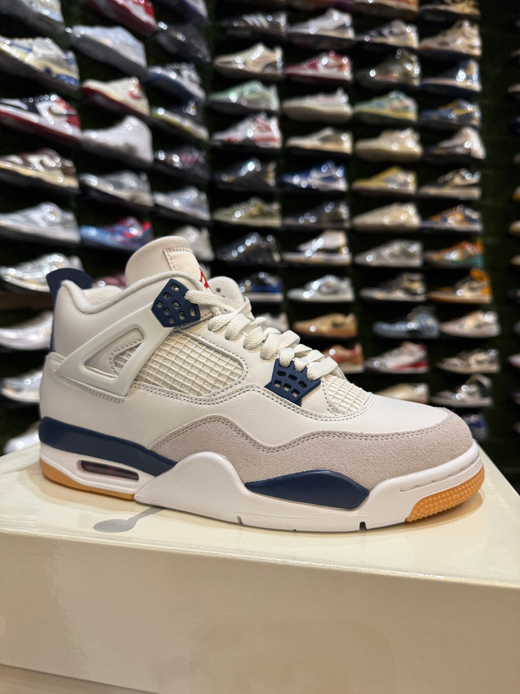 Jordan 4 sb navy