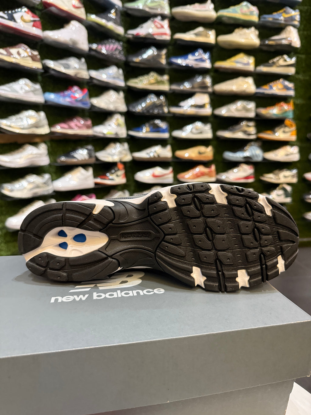 New balance 740