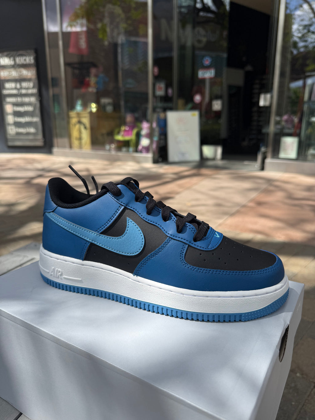 Af1 Dutch blue