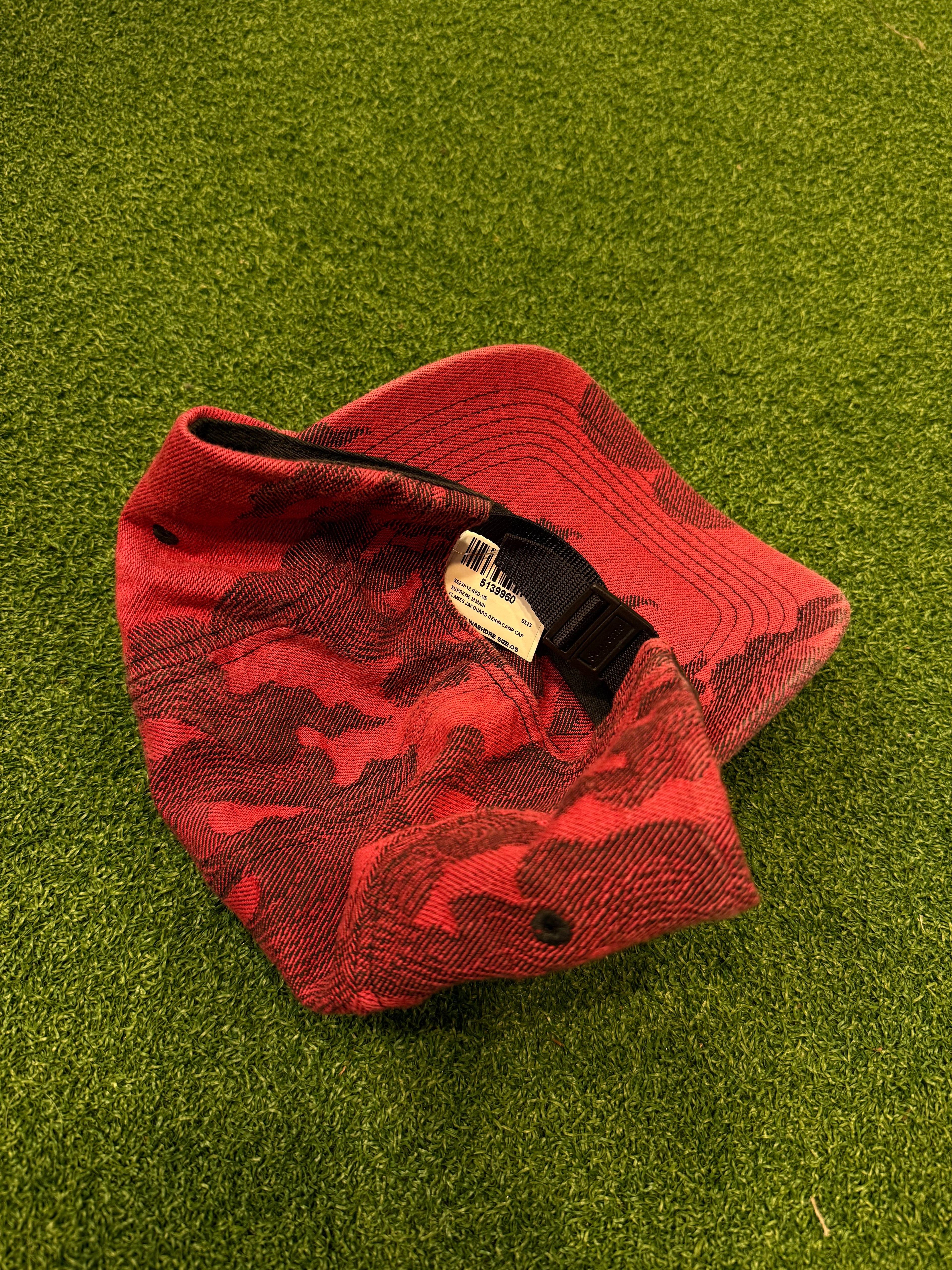 Supreme flames jacquard