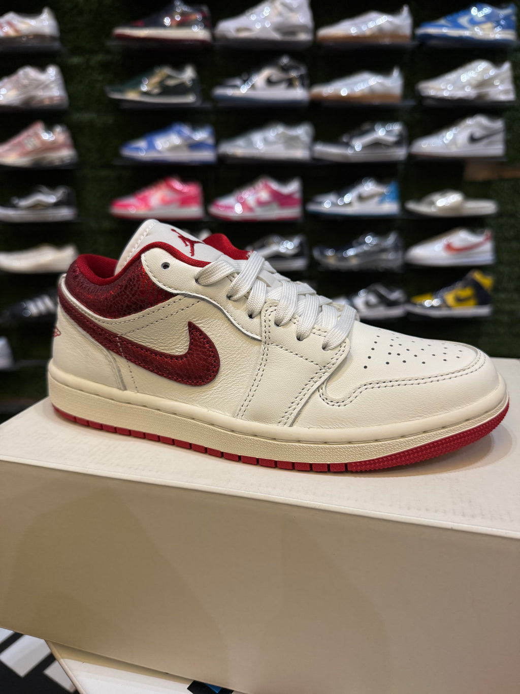 Jordan 1 low ruby