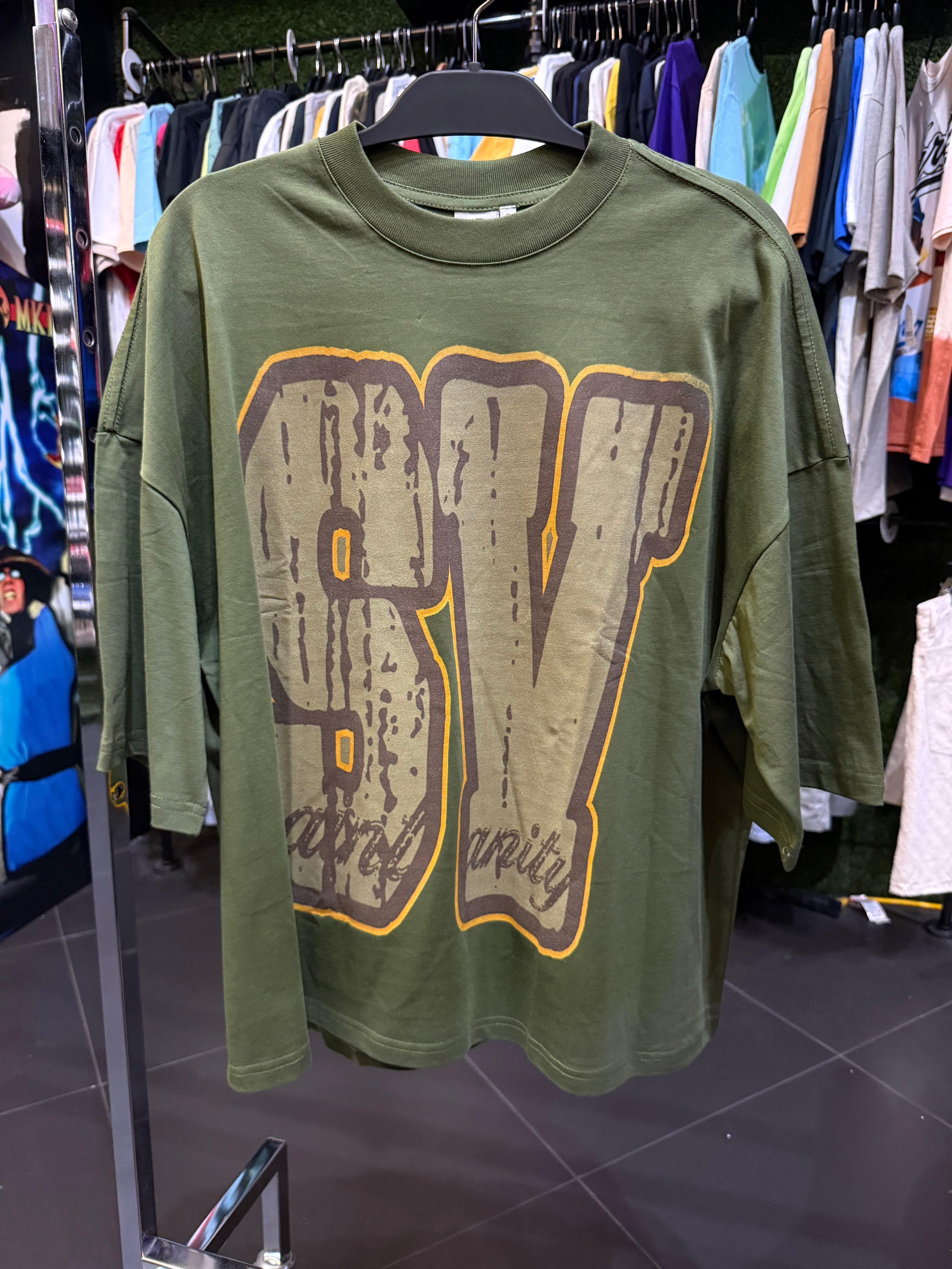 Saint vanity SV green tee