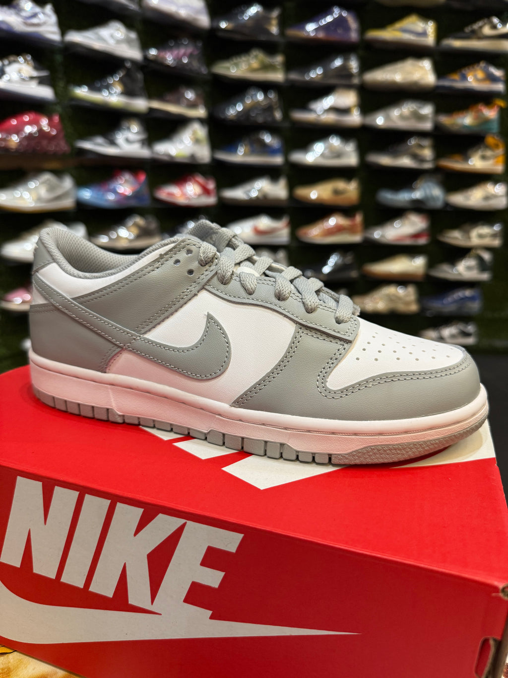 Dunk low smoke grey