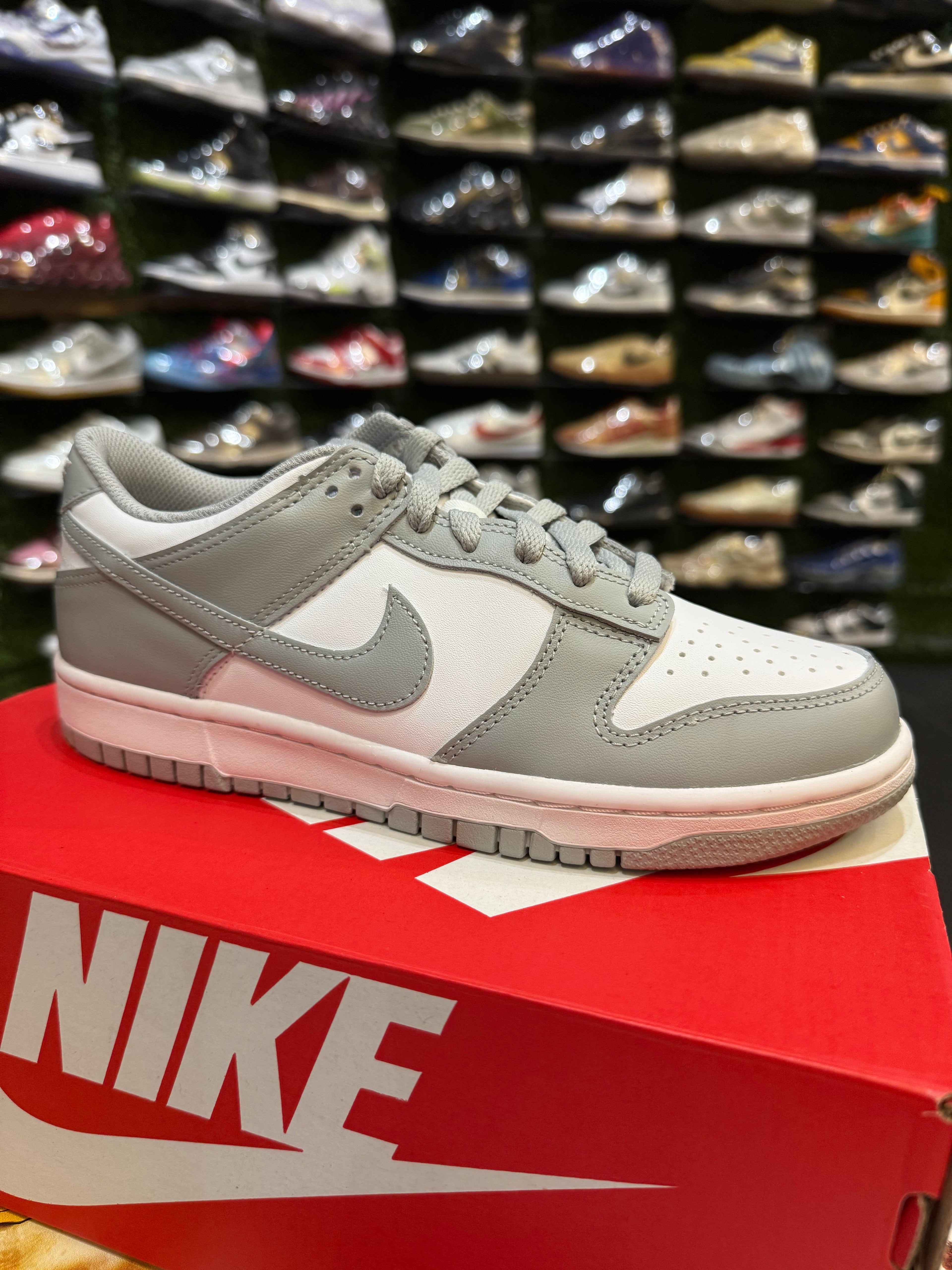 Dunk low smoke grey