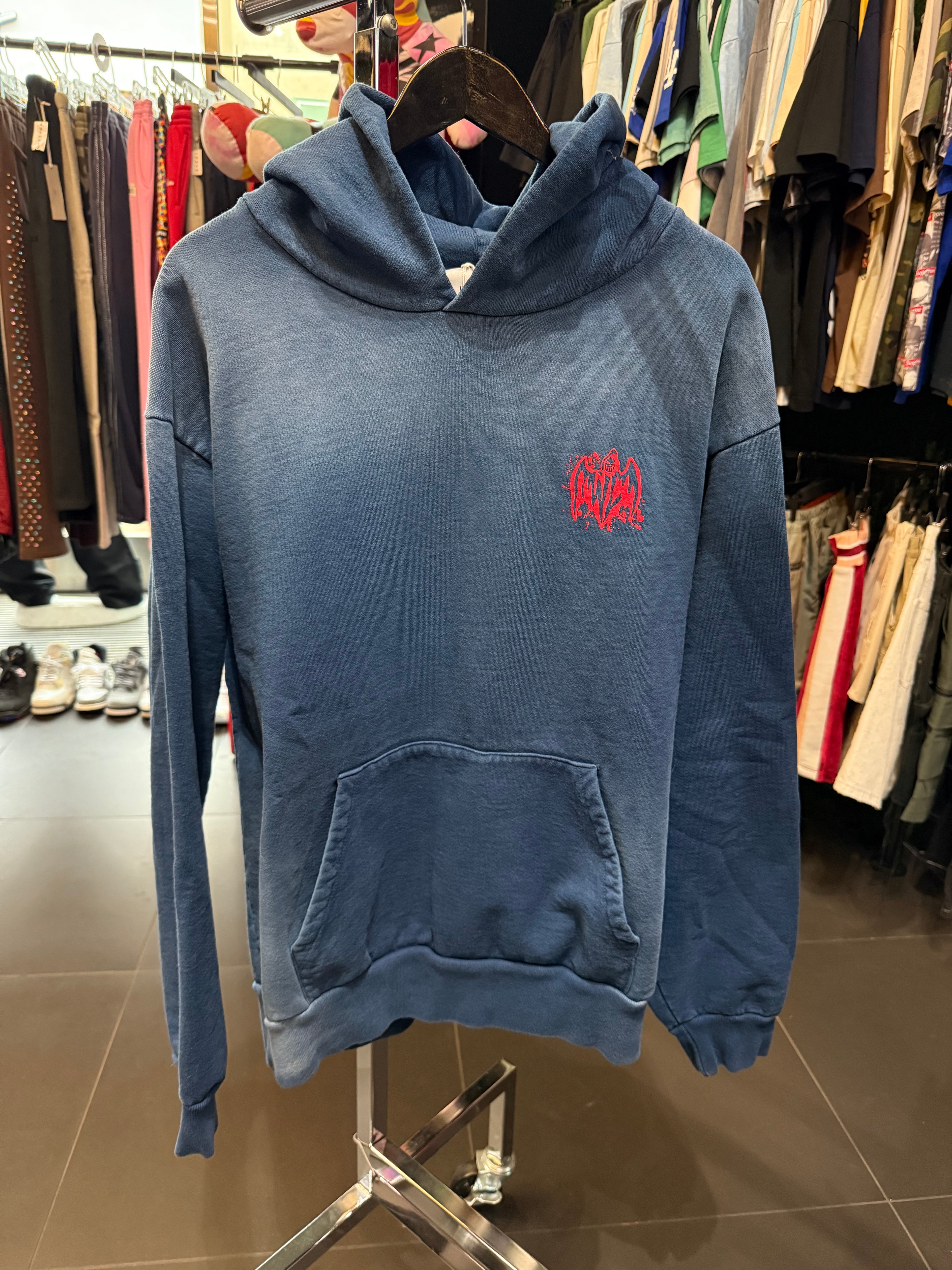 Warren lotus pull over