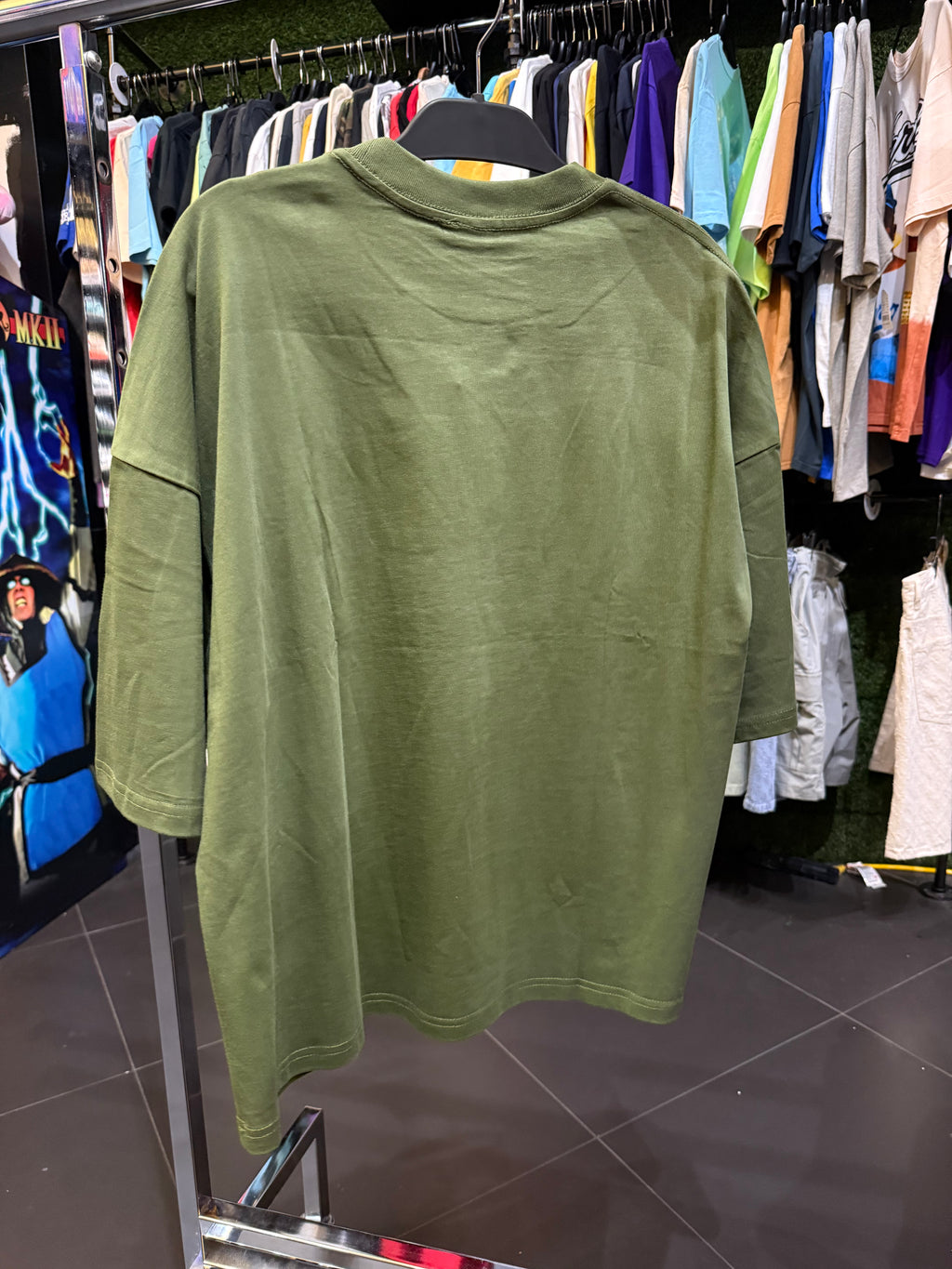 Saint vanity SV green tee