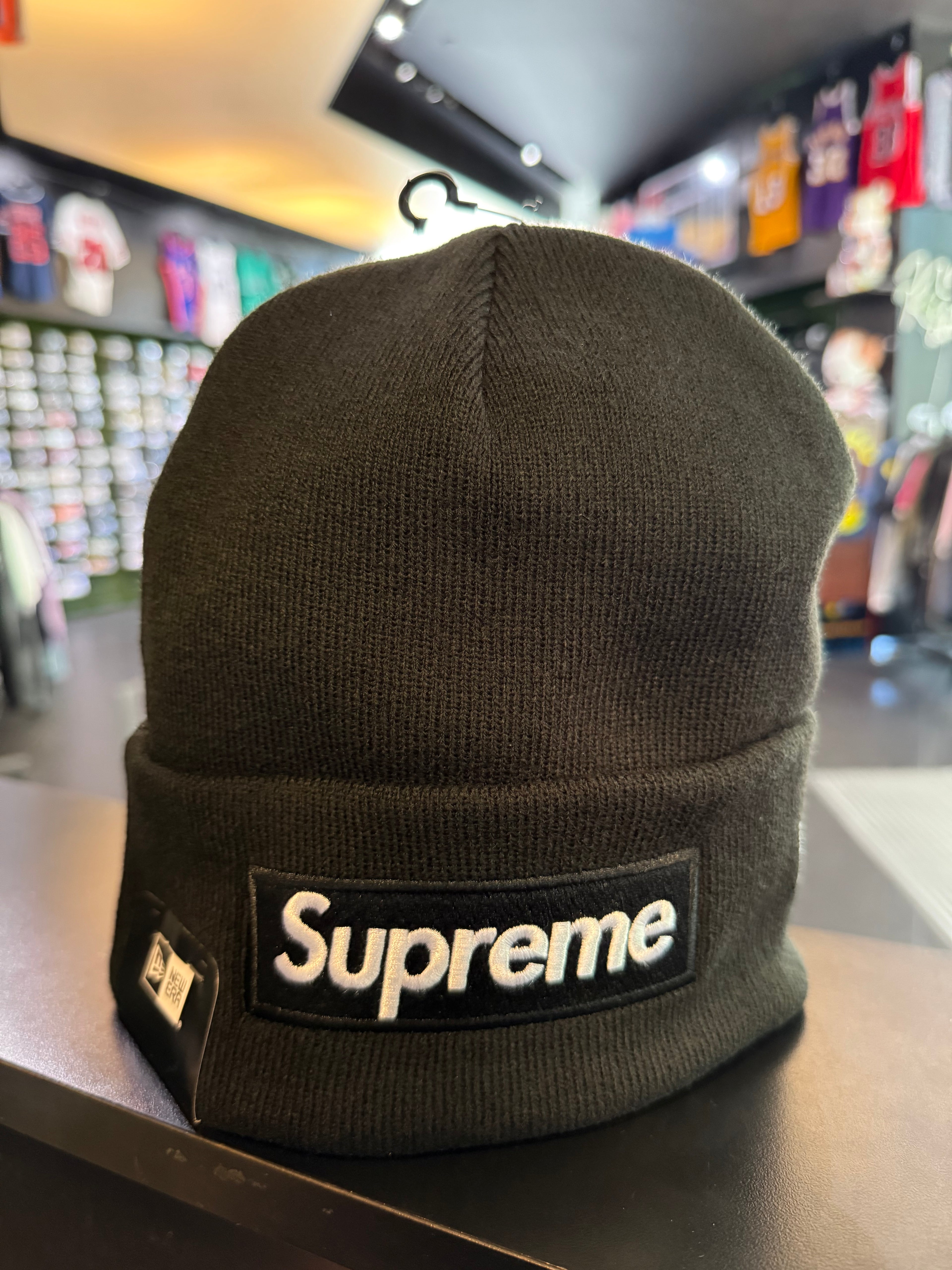 Supreme box logo beanie black