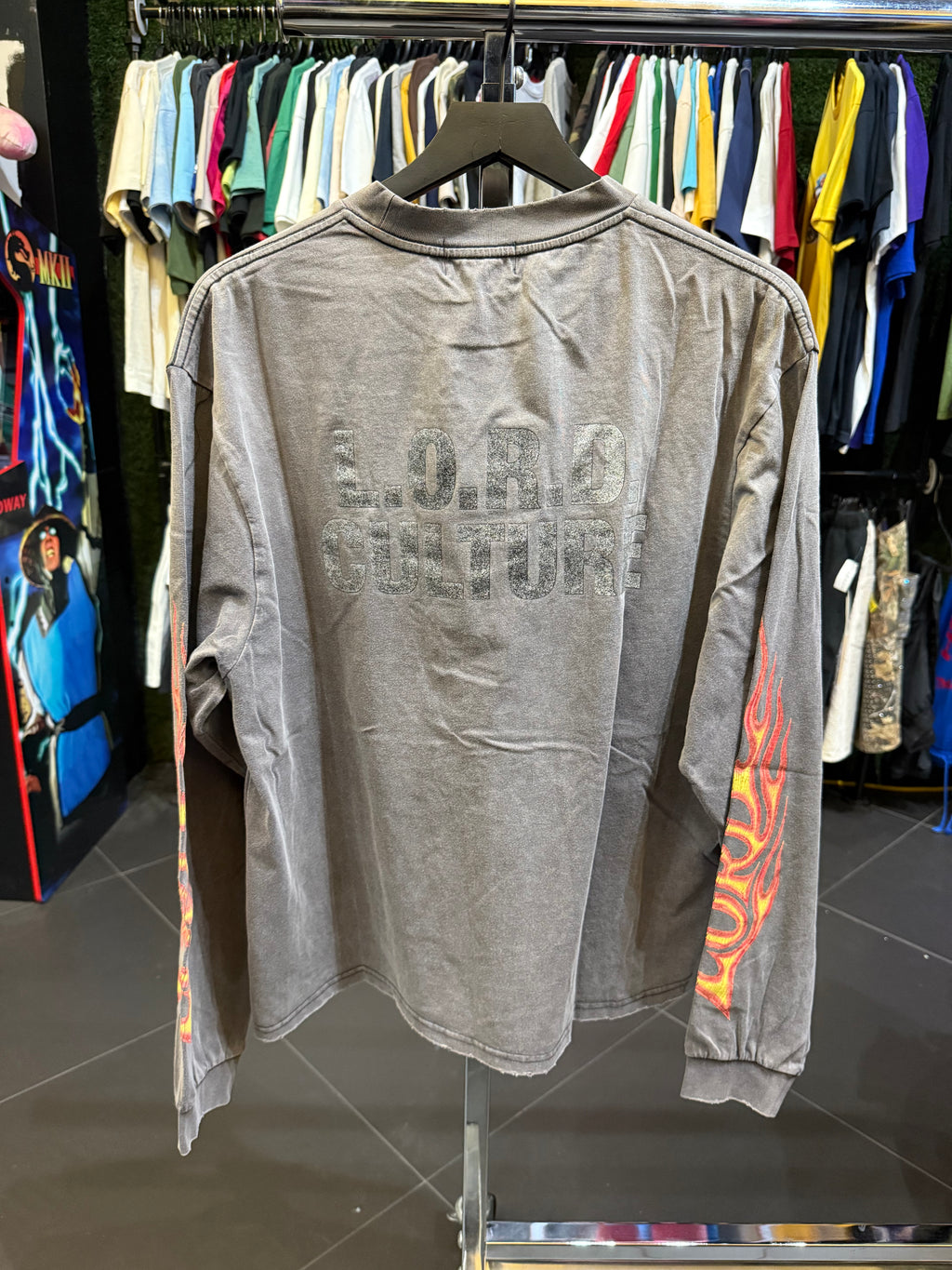 Lord culture flame long sleeve