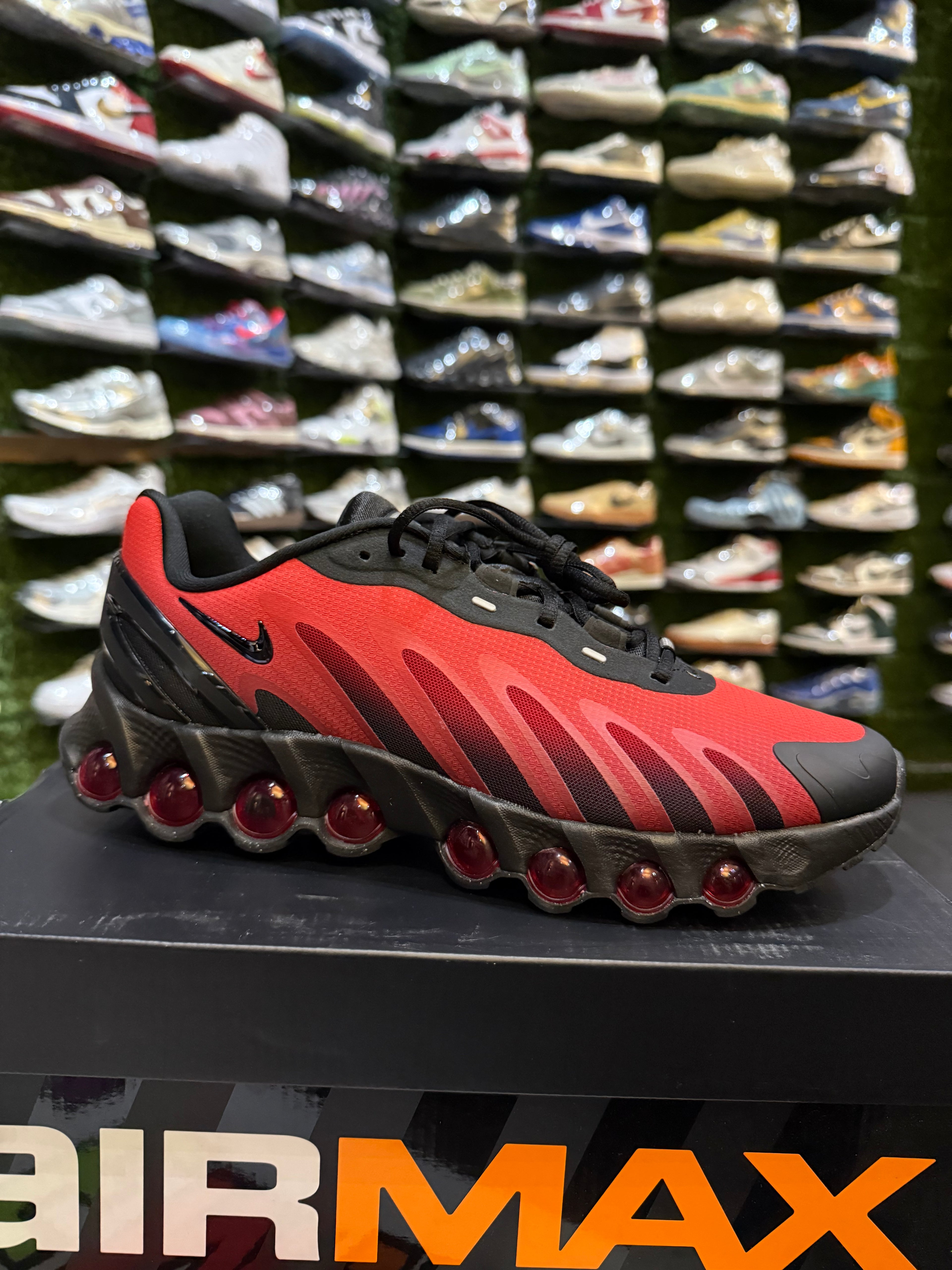 Airmax bright crimson