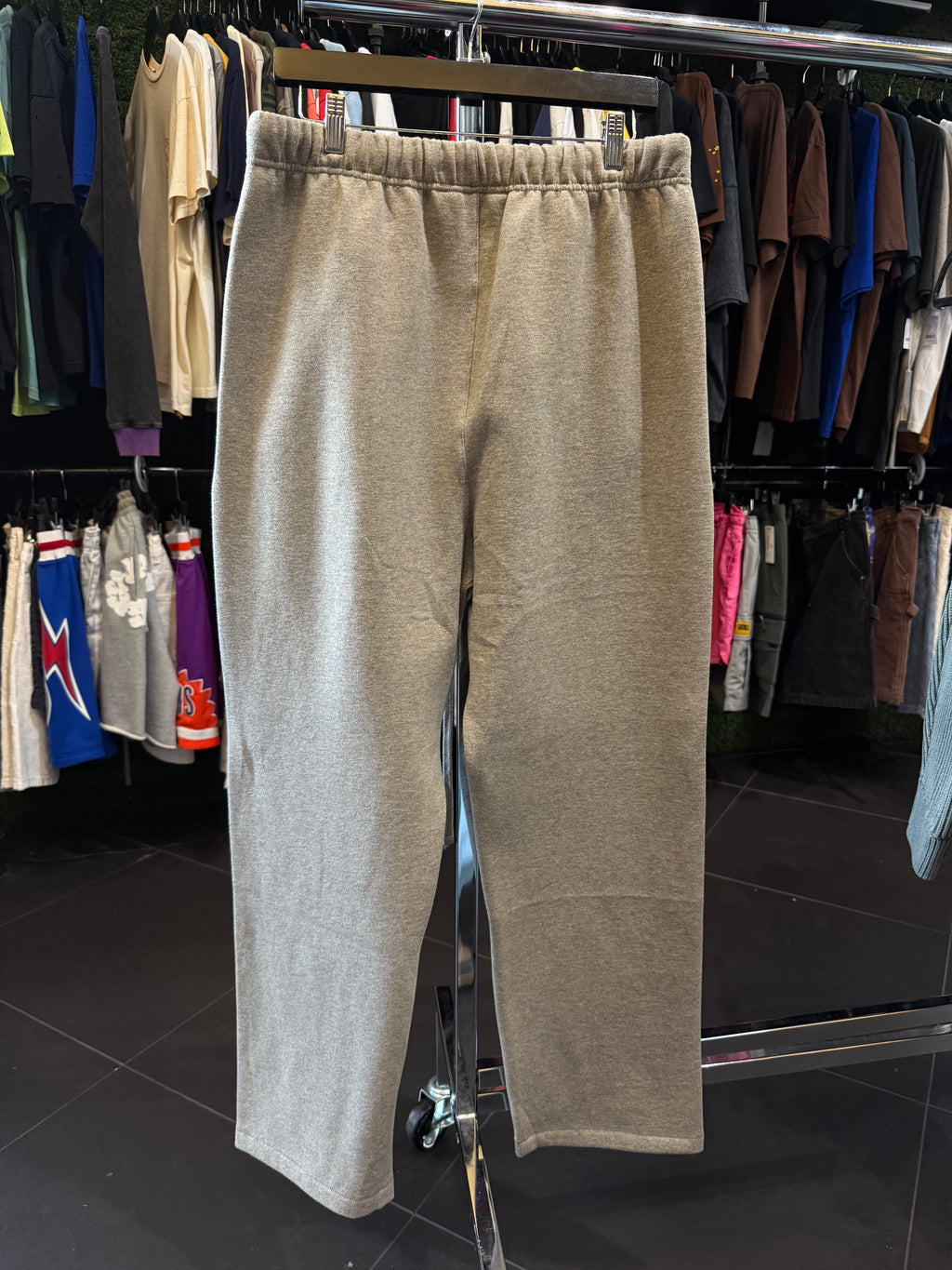 Essential dark oatmeal sweatpants