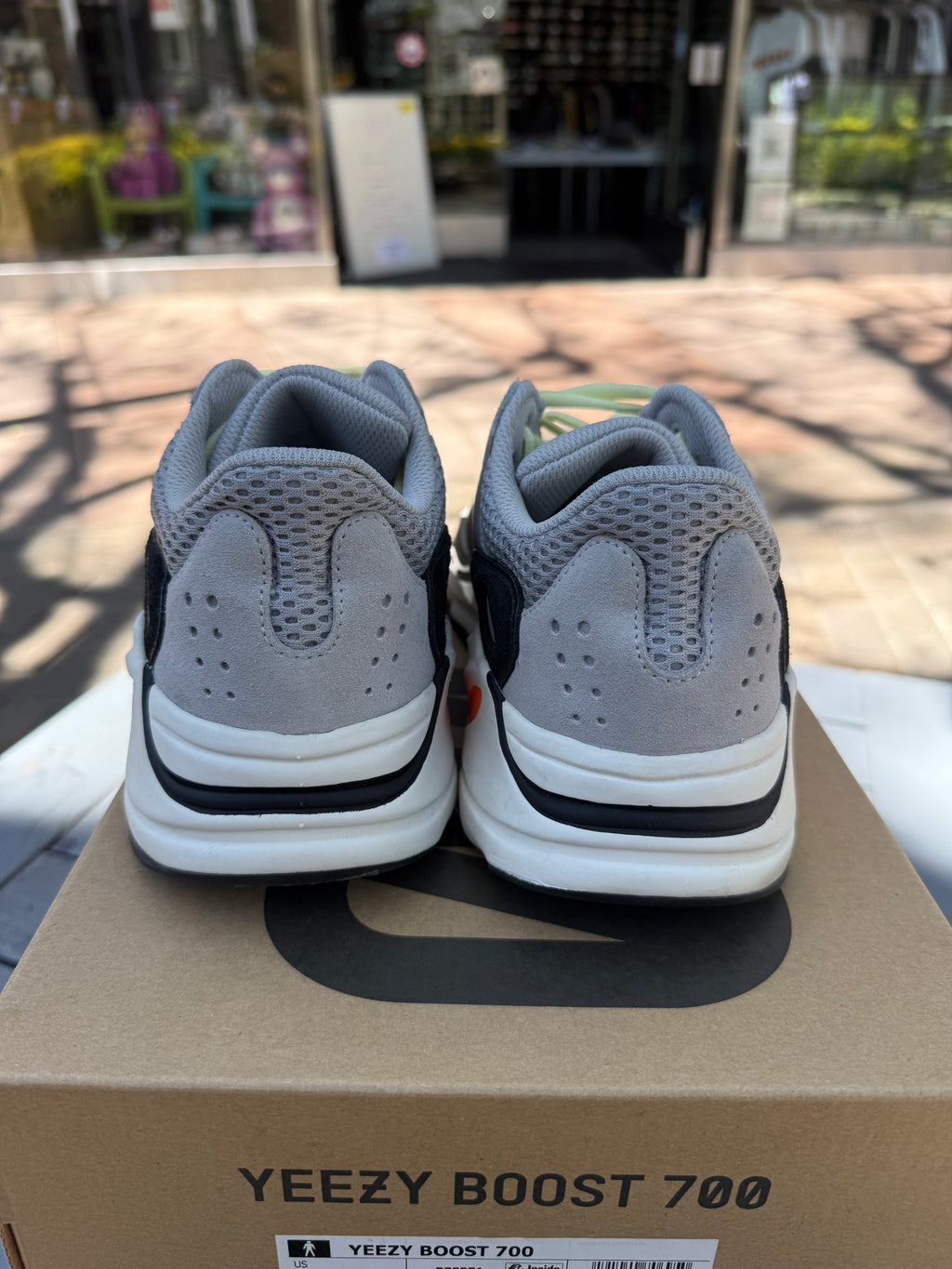 Yeezy 700 wave runner
