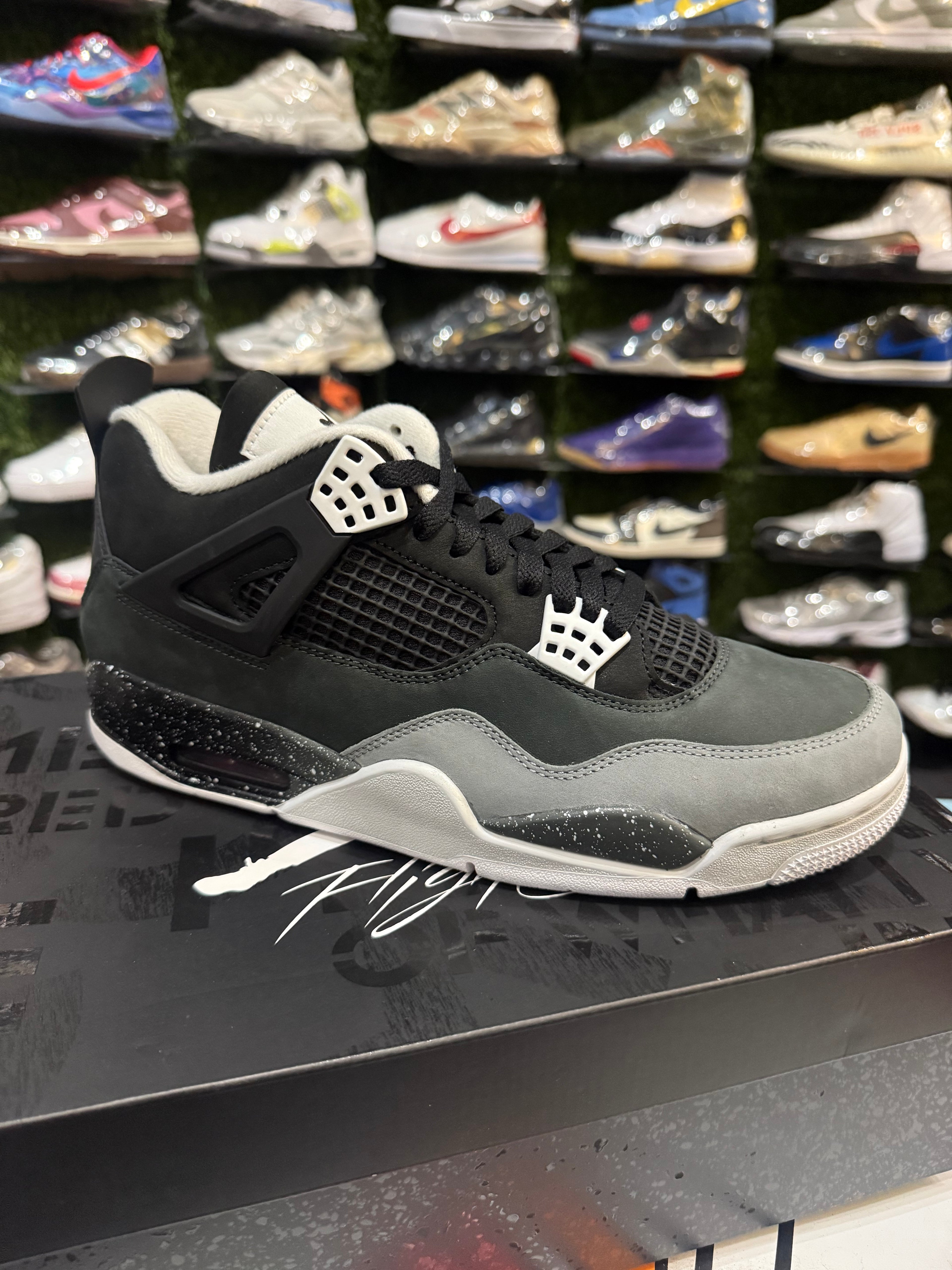 Jordan 4 fear