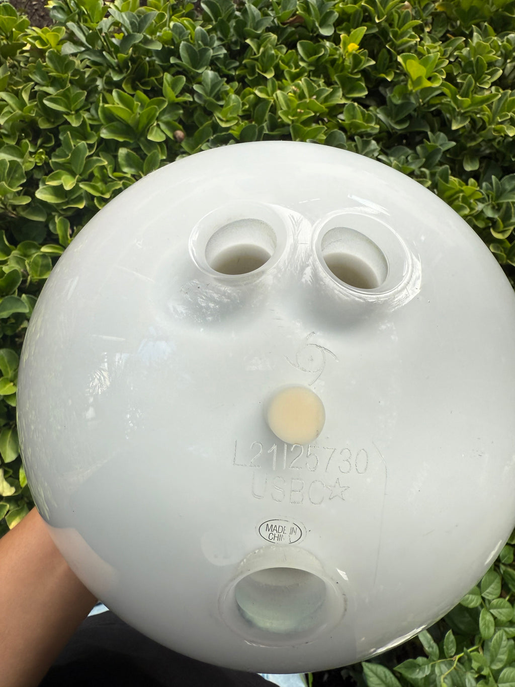 Supreme bowling ball