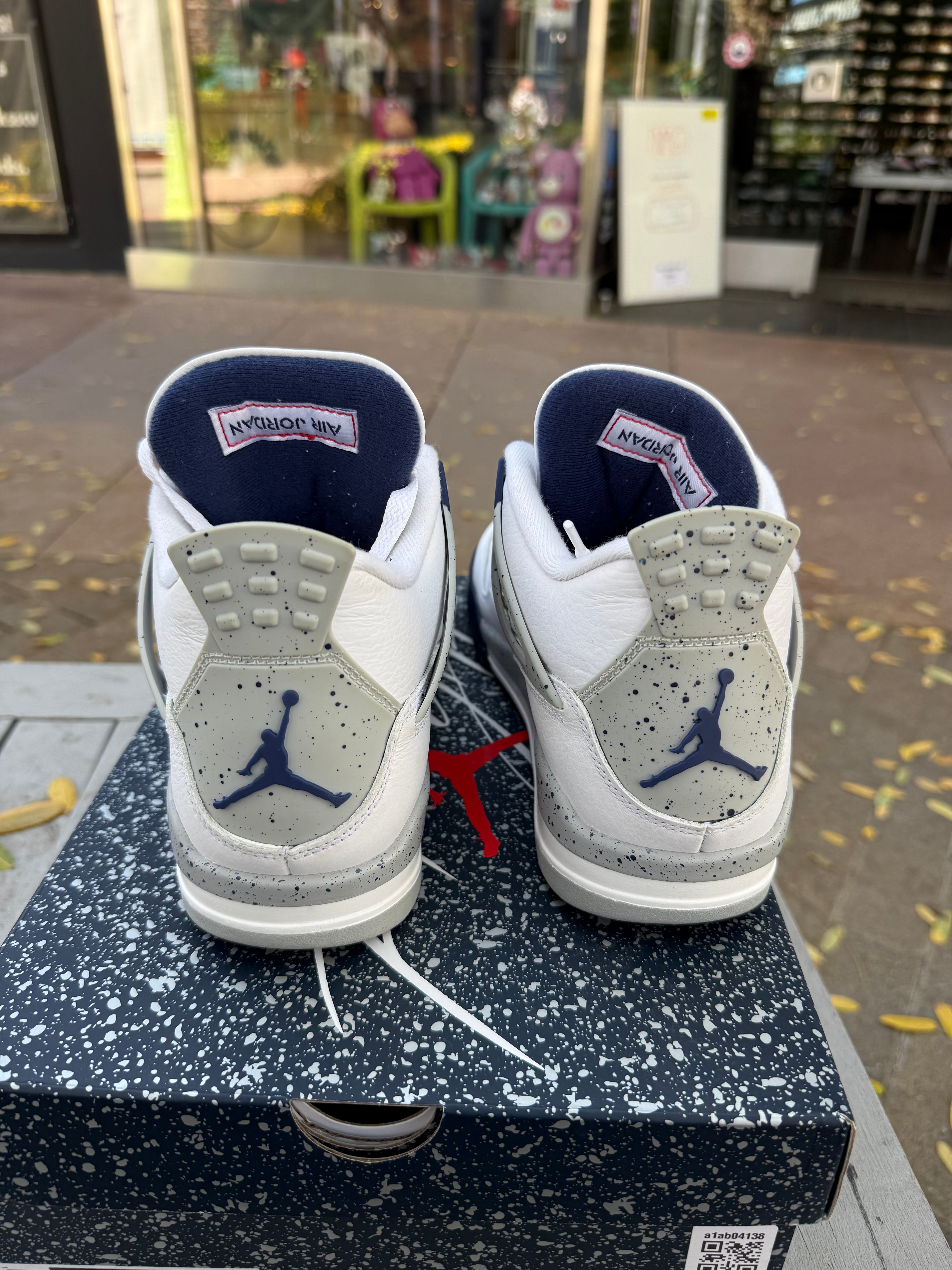Jordan 4 midnight navy
