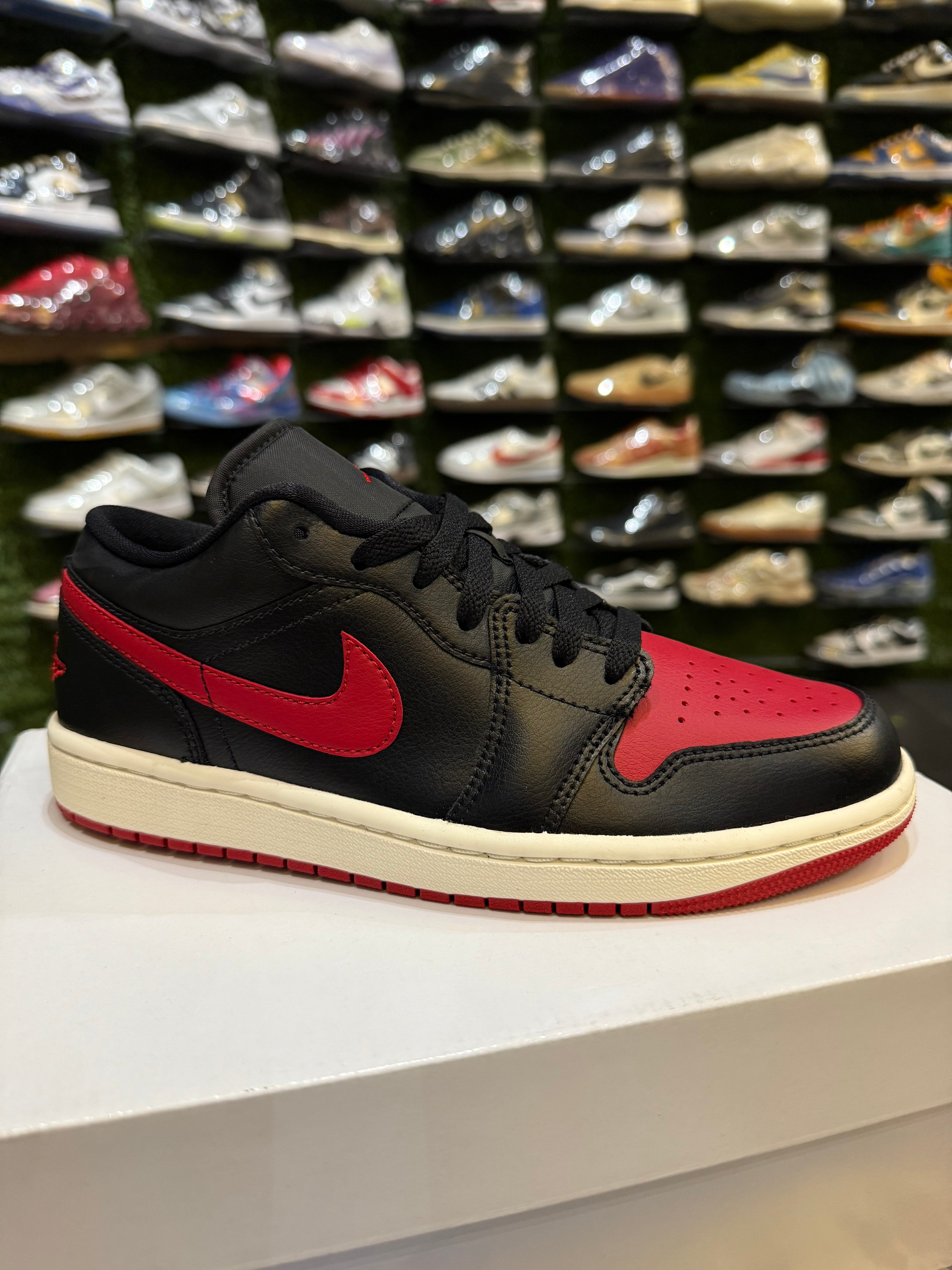 Jordan 1 low bred