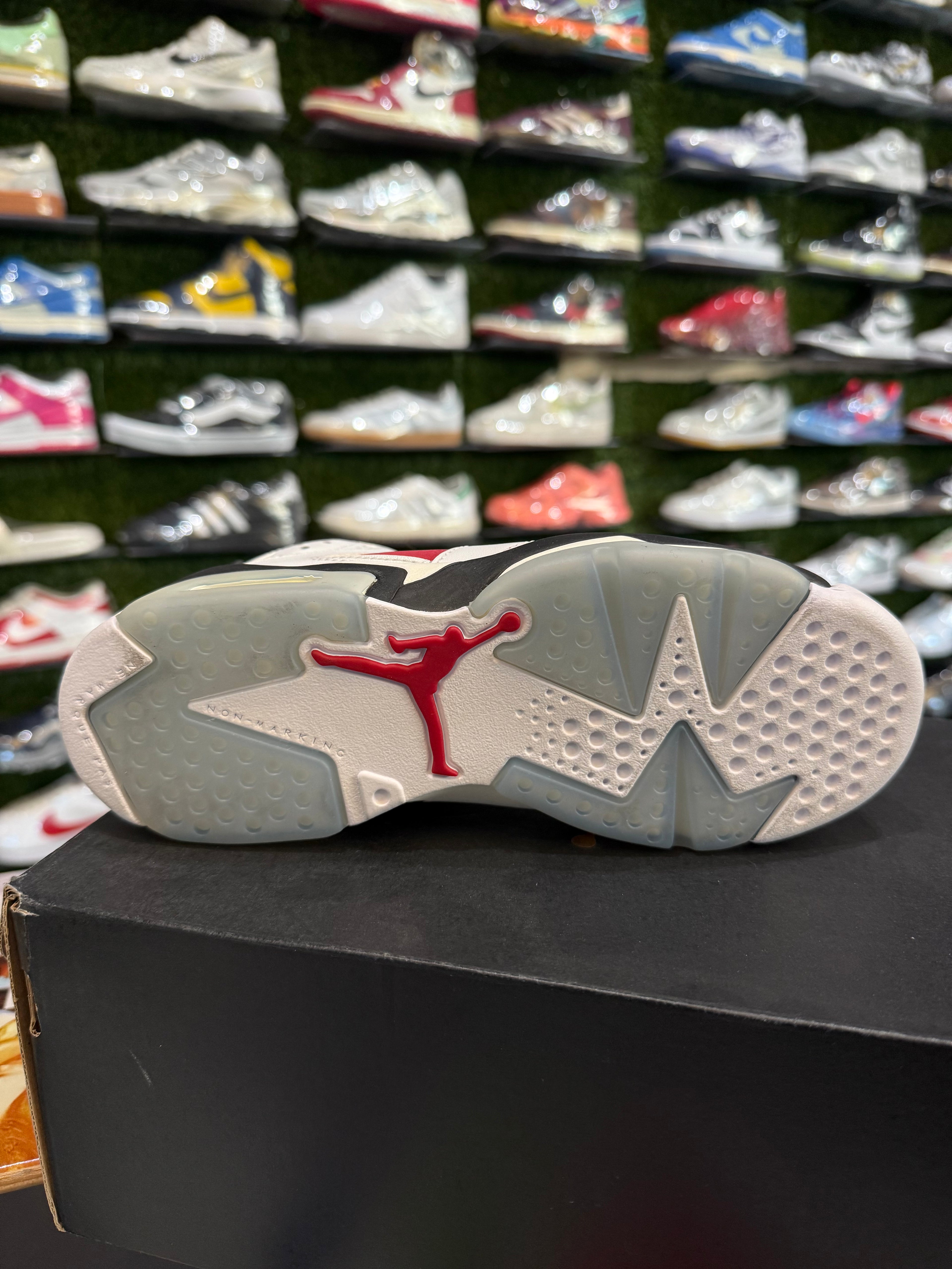 Jordan 6 carmine