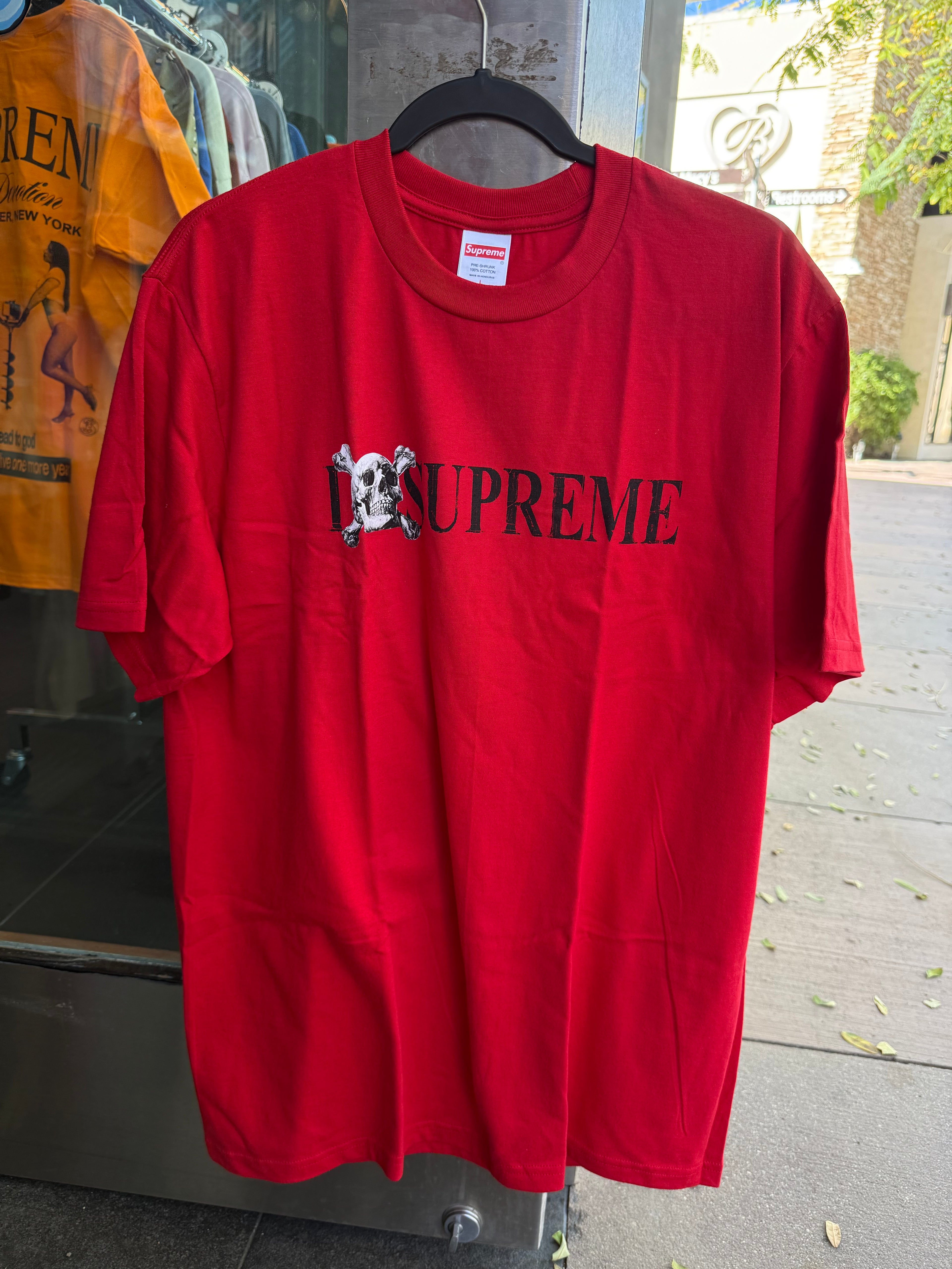 I 💀 supreme tee
