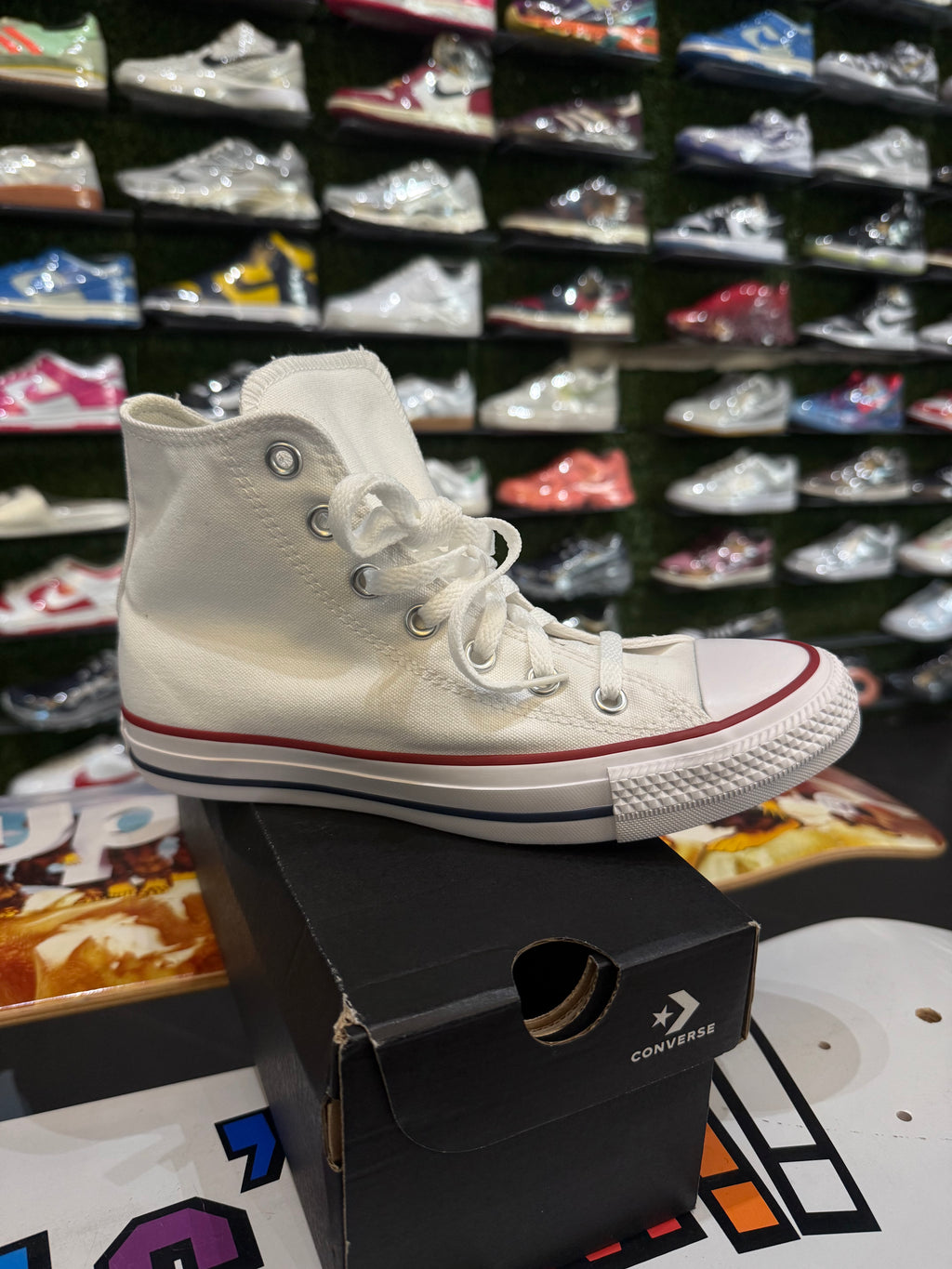 Converse high top