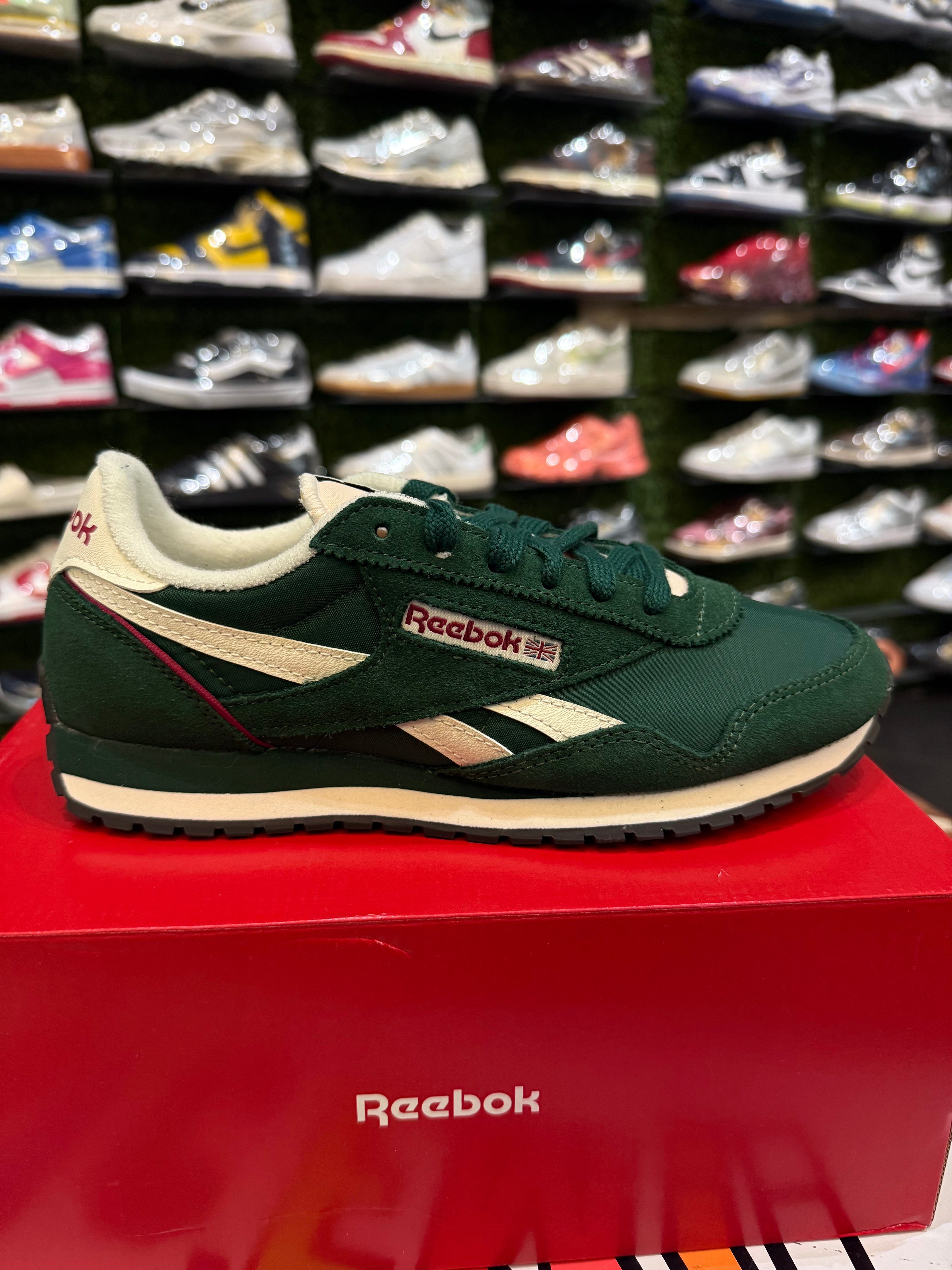 Reebok classic