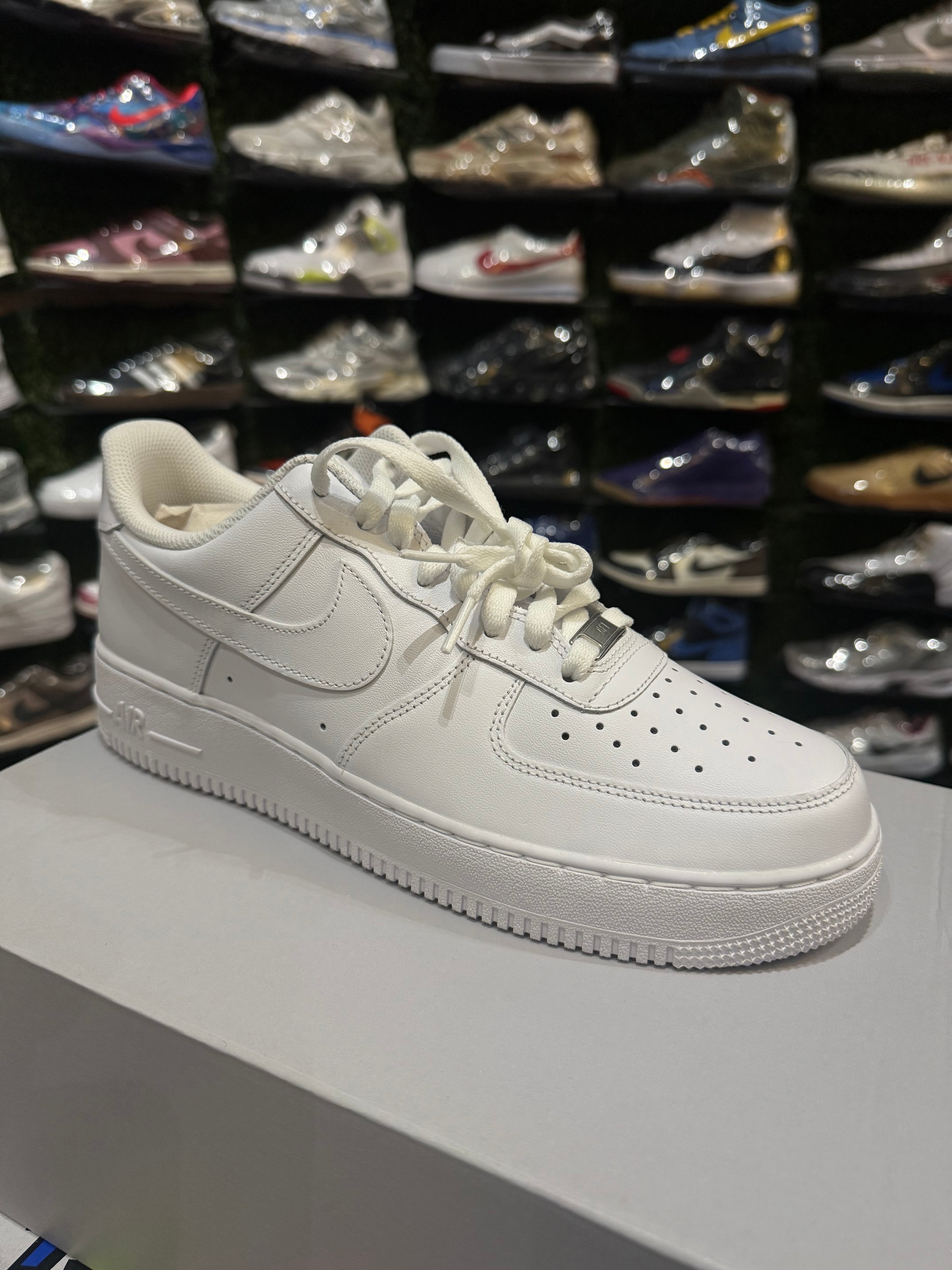 White af1