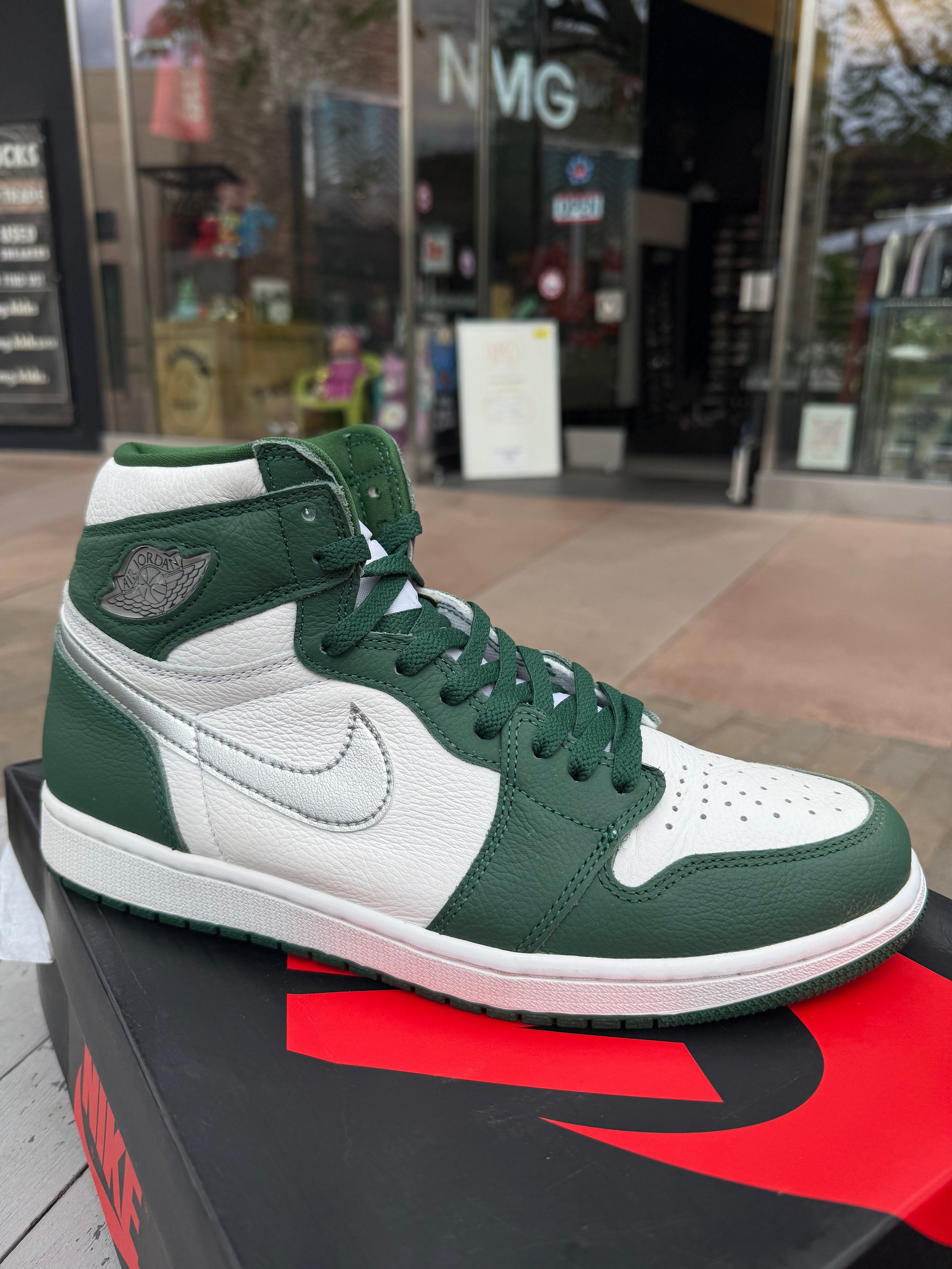 Jordan 1 gorge green