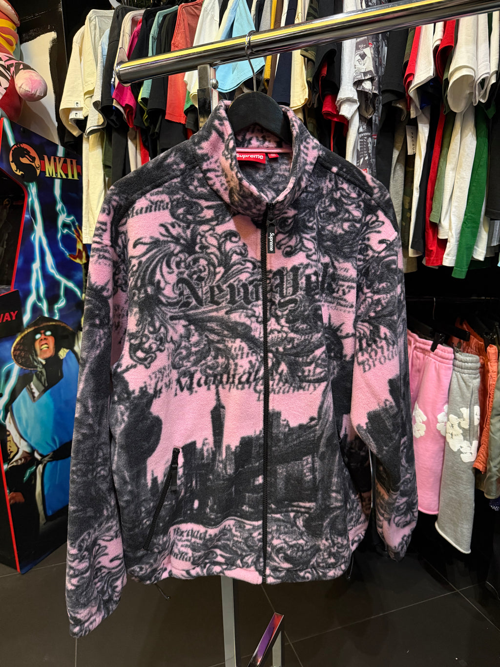 Supreme New York fleece