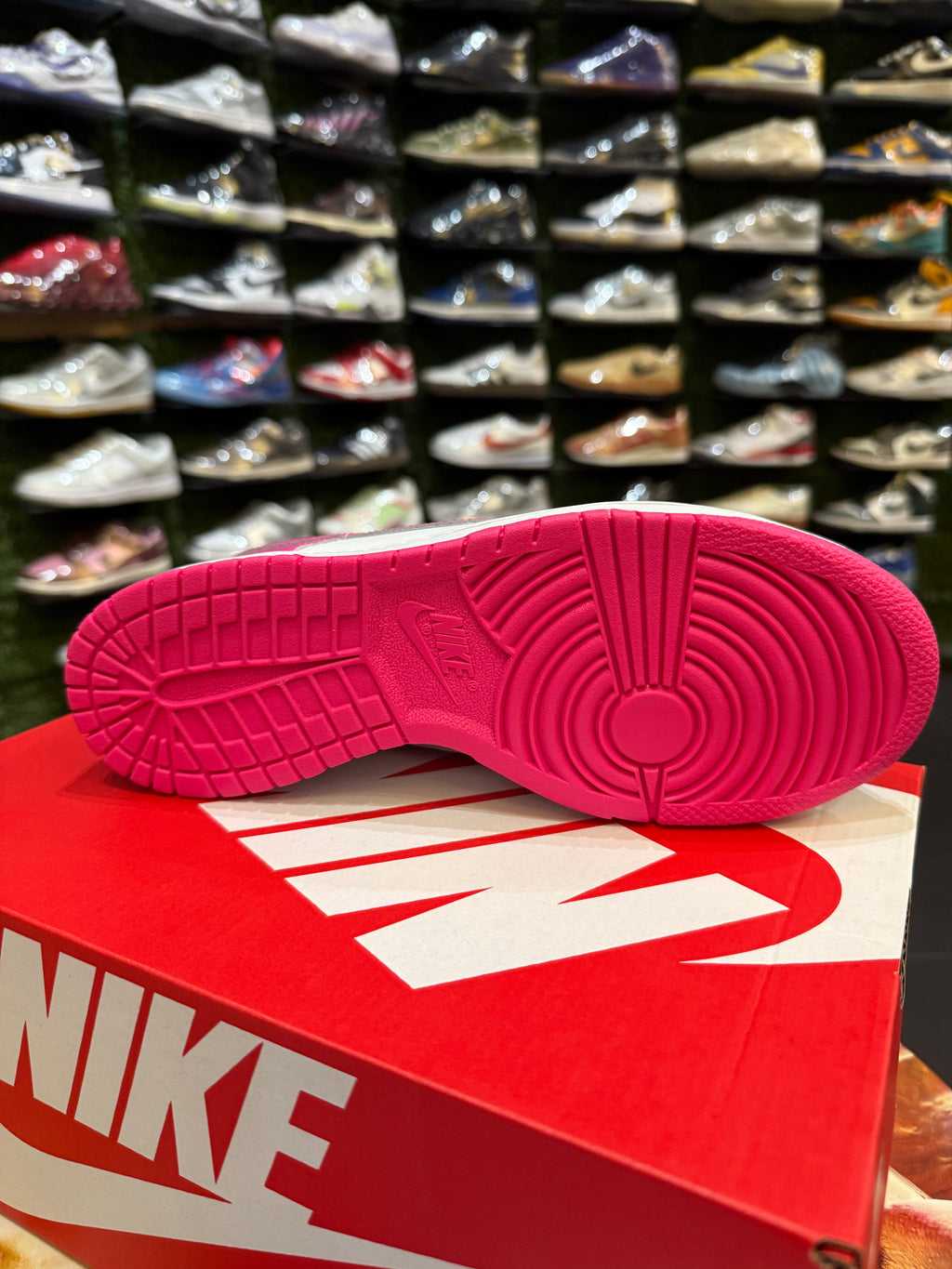 Dunk low fushia