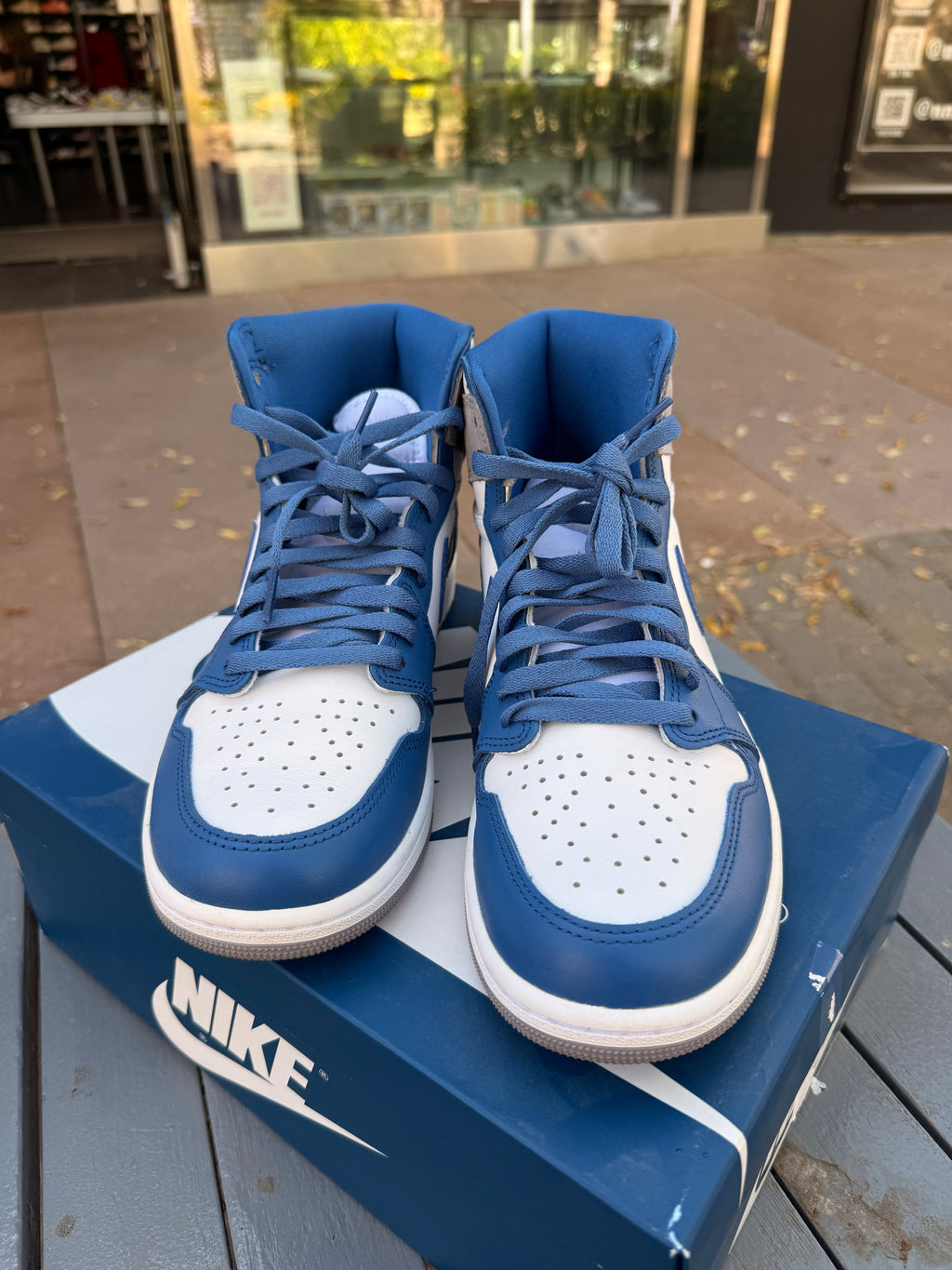 Jordan 1 true blue