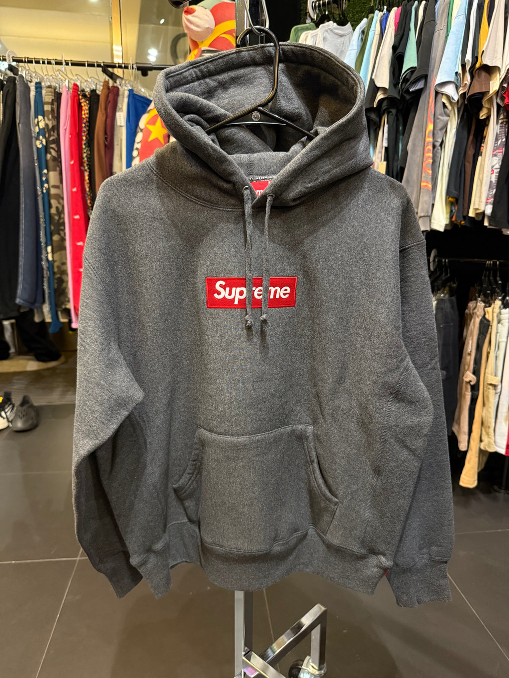 Supreme grey box logo pull over