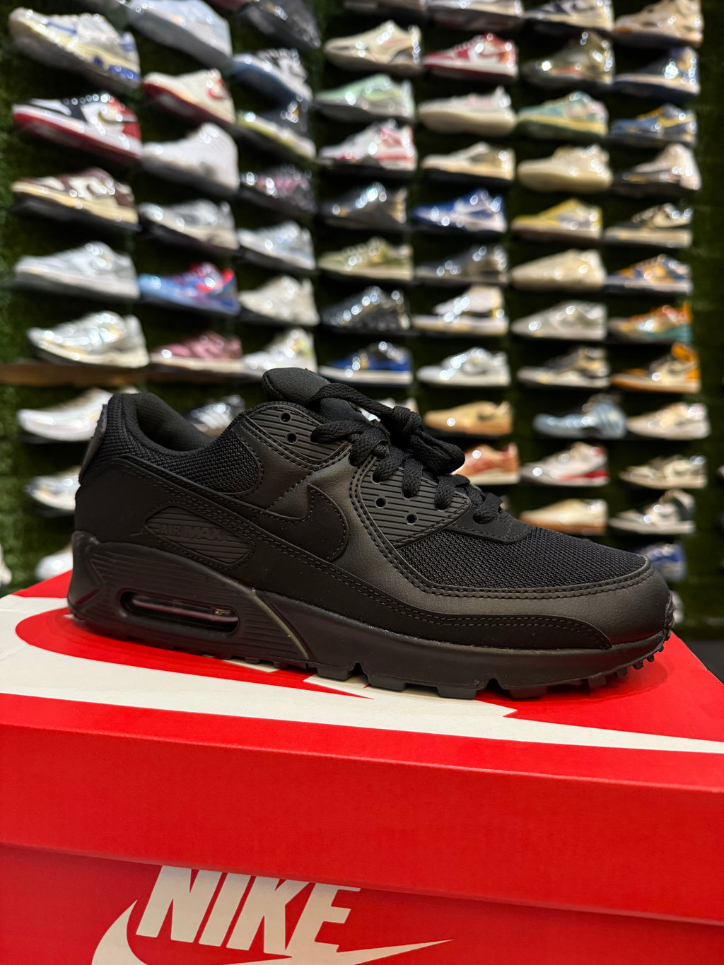 Nike airmax 90 triple black