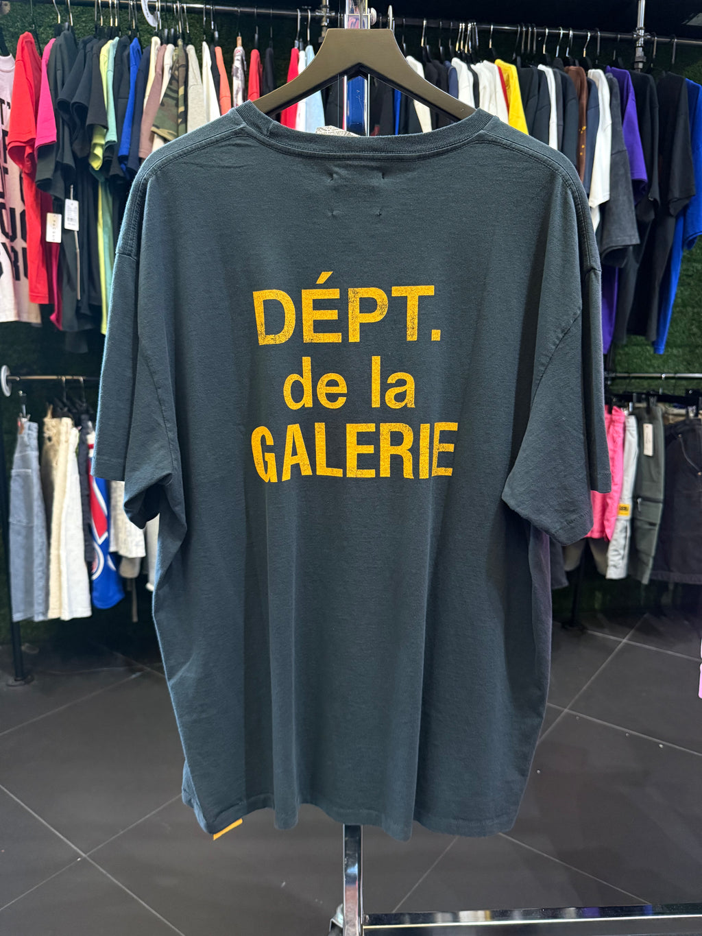 Gallery dept tee