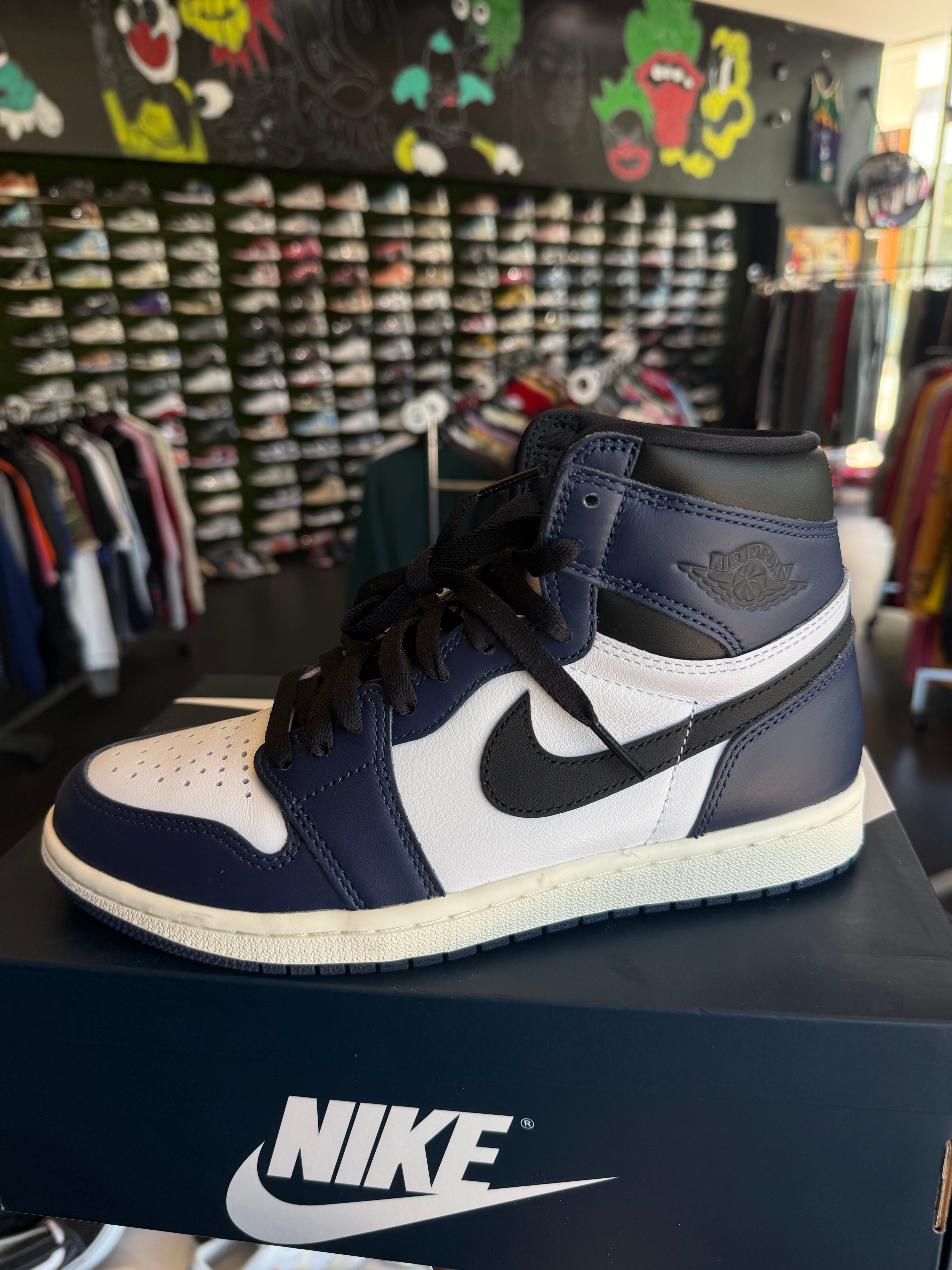 Jordan 1 midnight navy