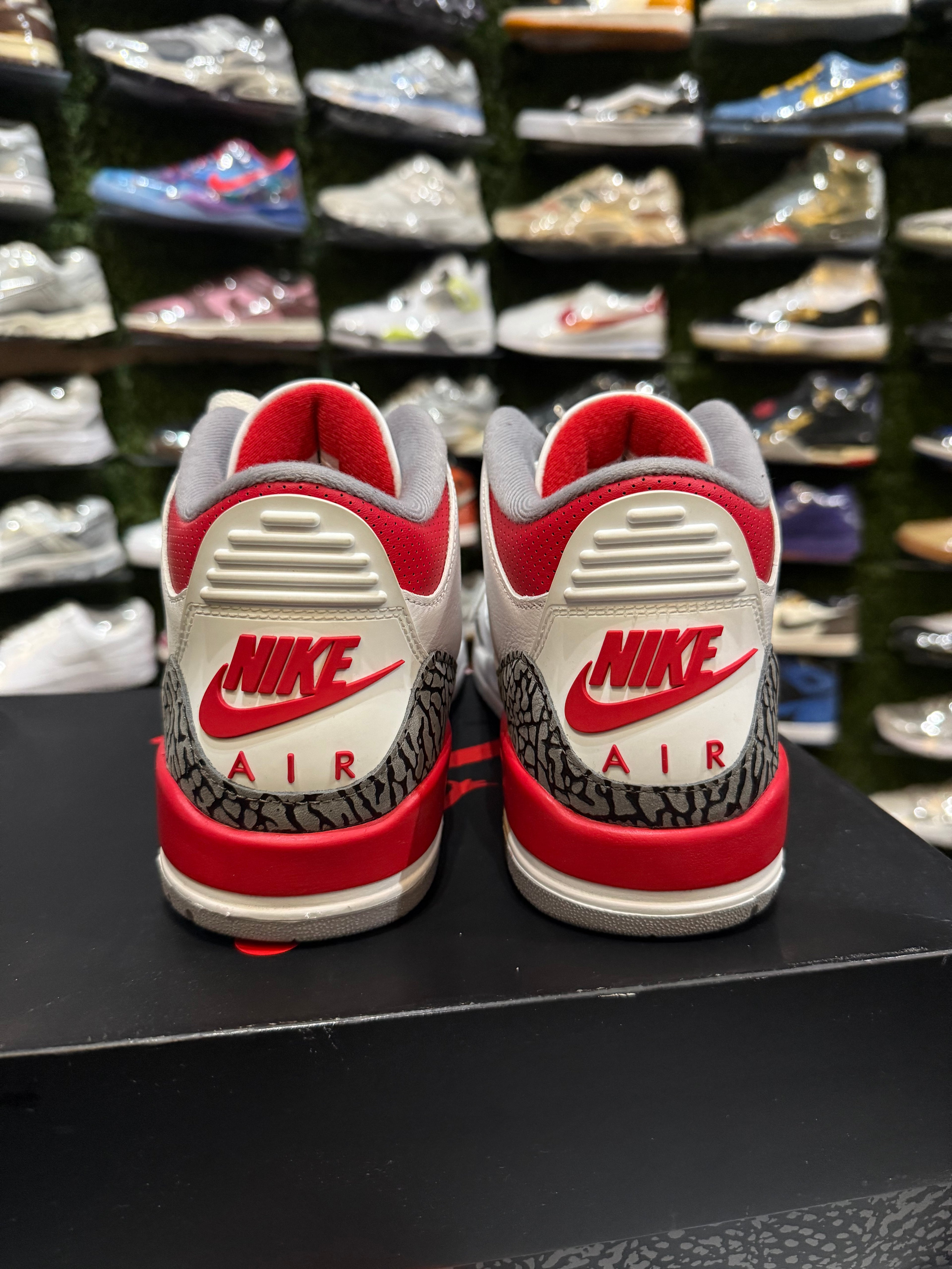 Jordan 3 fire red