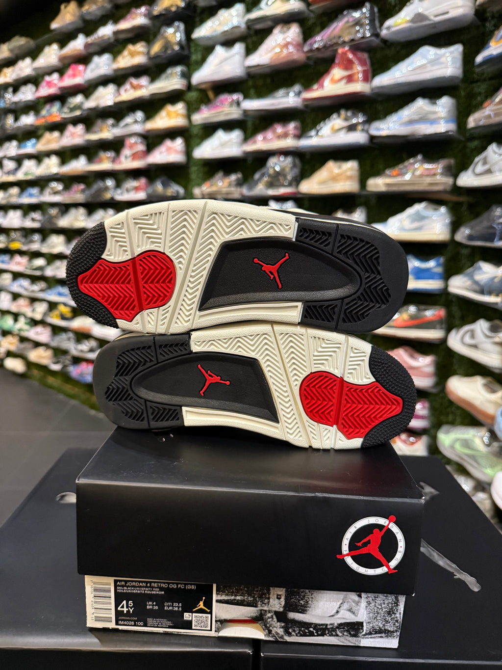 Jordan 4 flight club GS