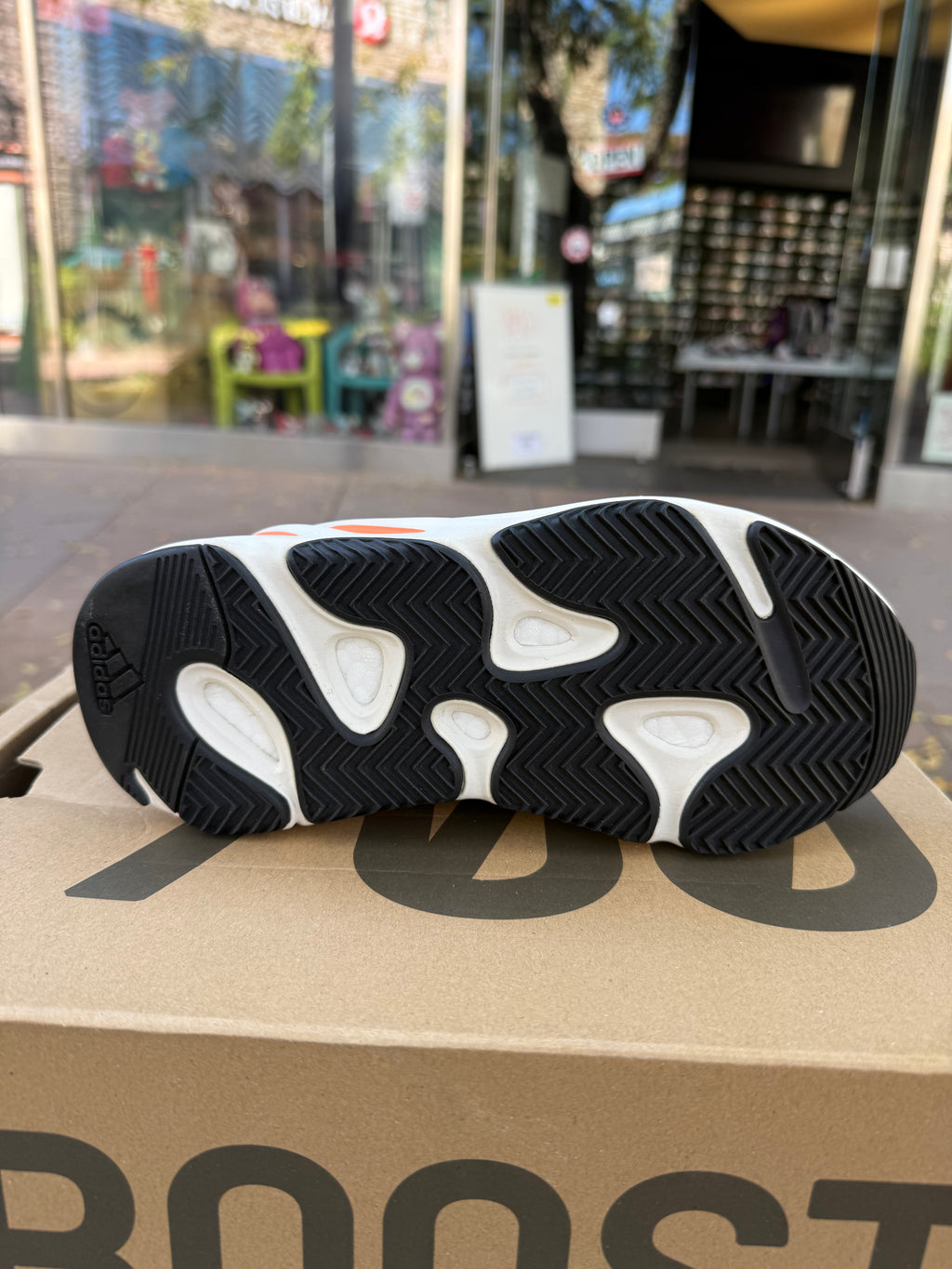 Yeezy 700 wave runner