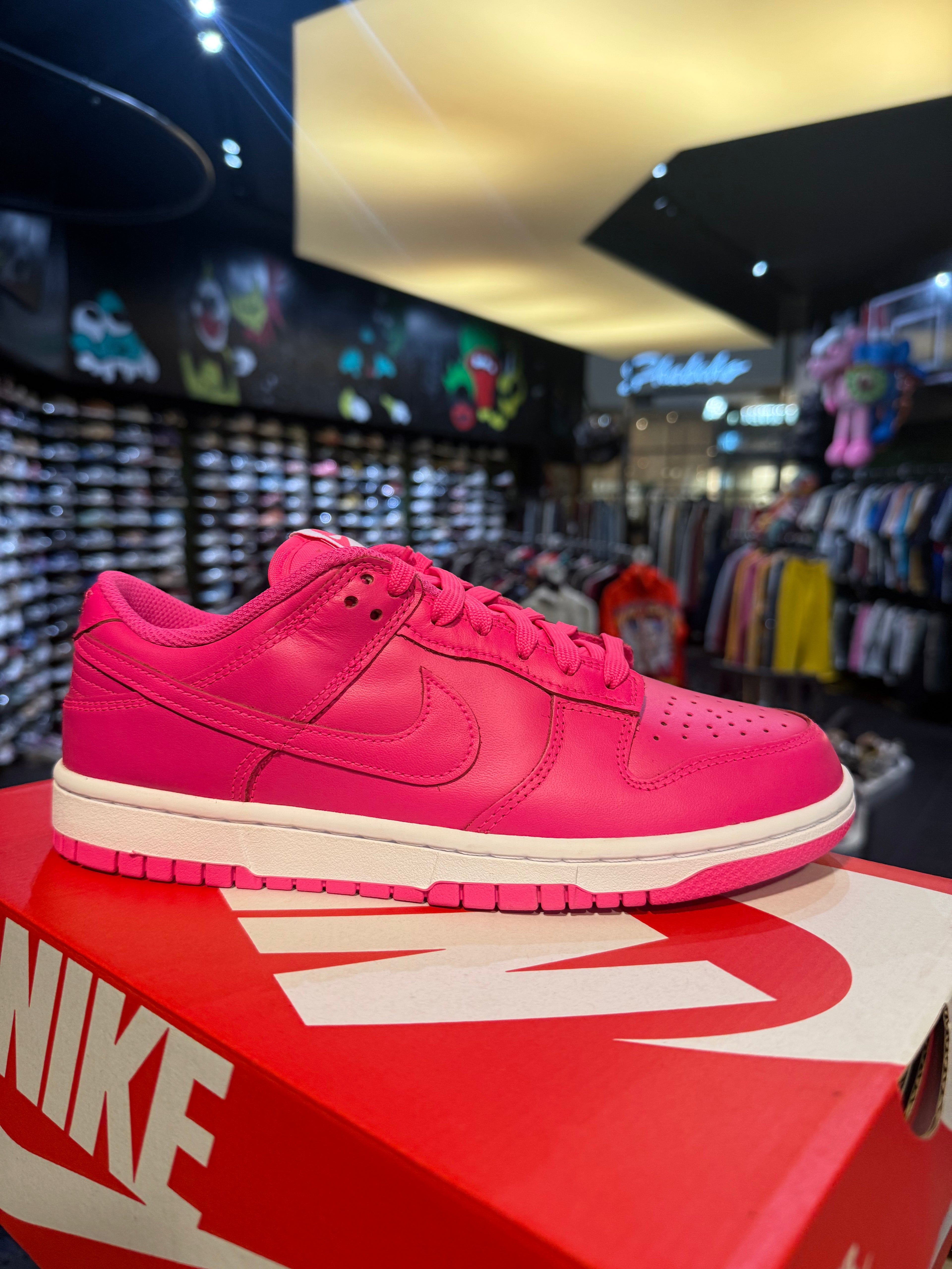 Dunk low hyper pink
