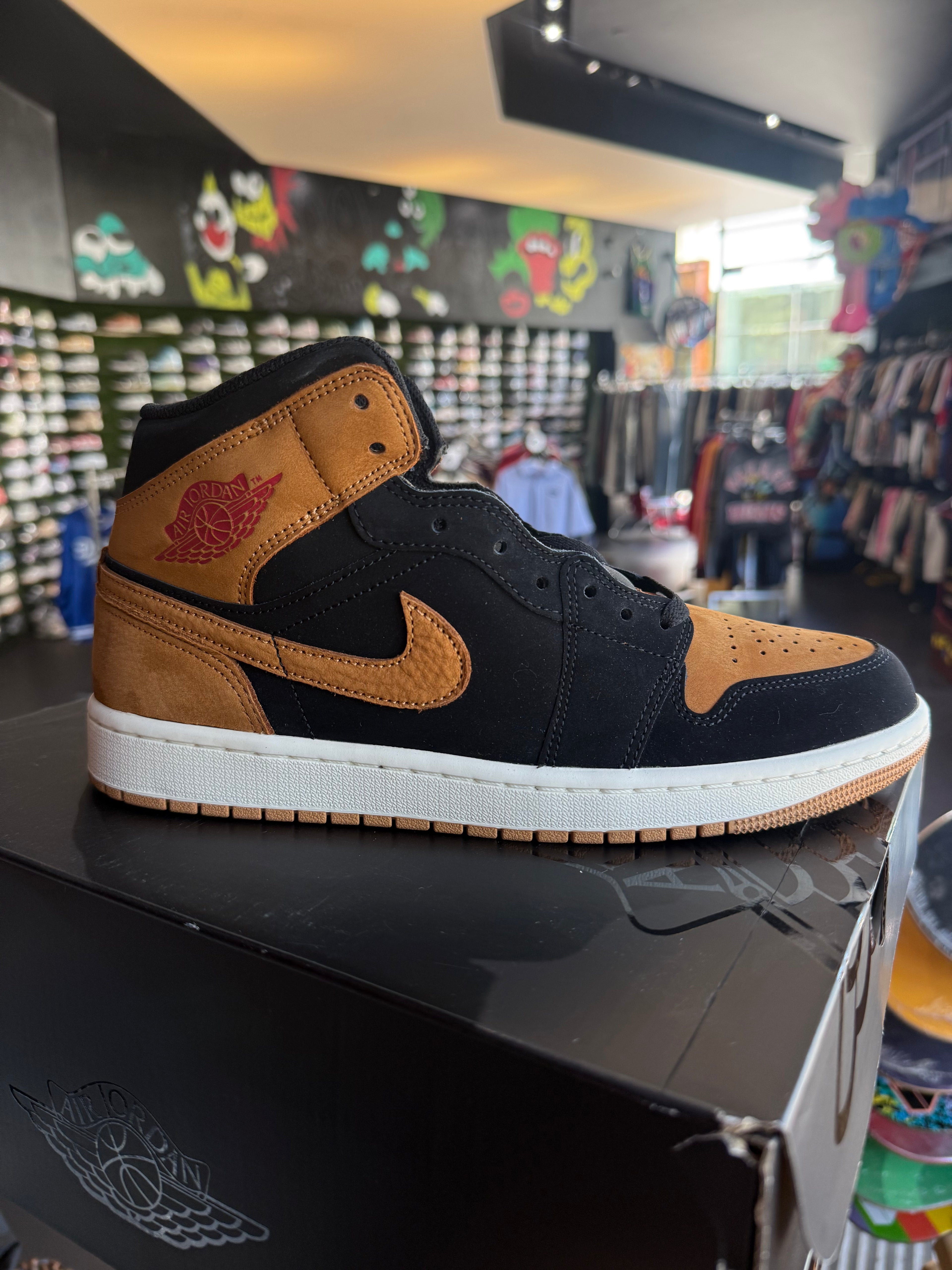 Jordan 1 mid flax