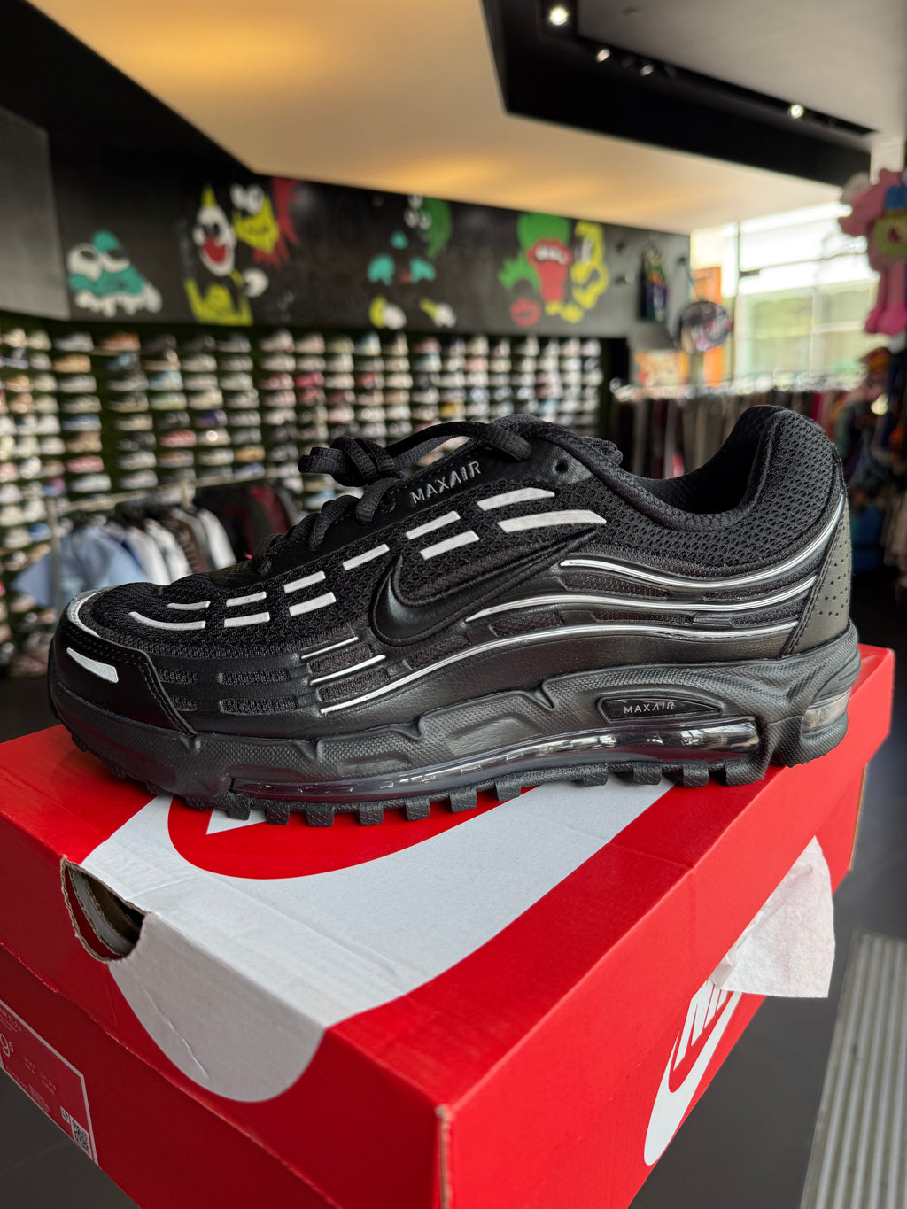 Airmax black silver metallic