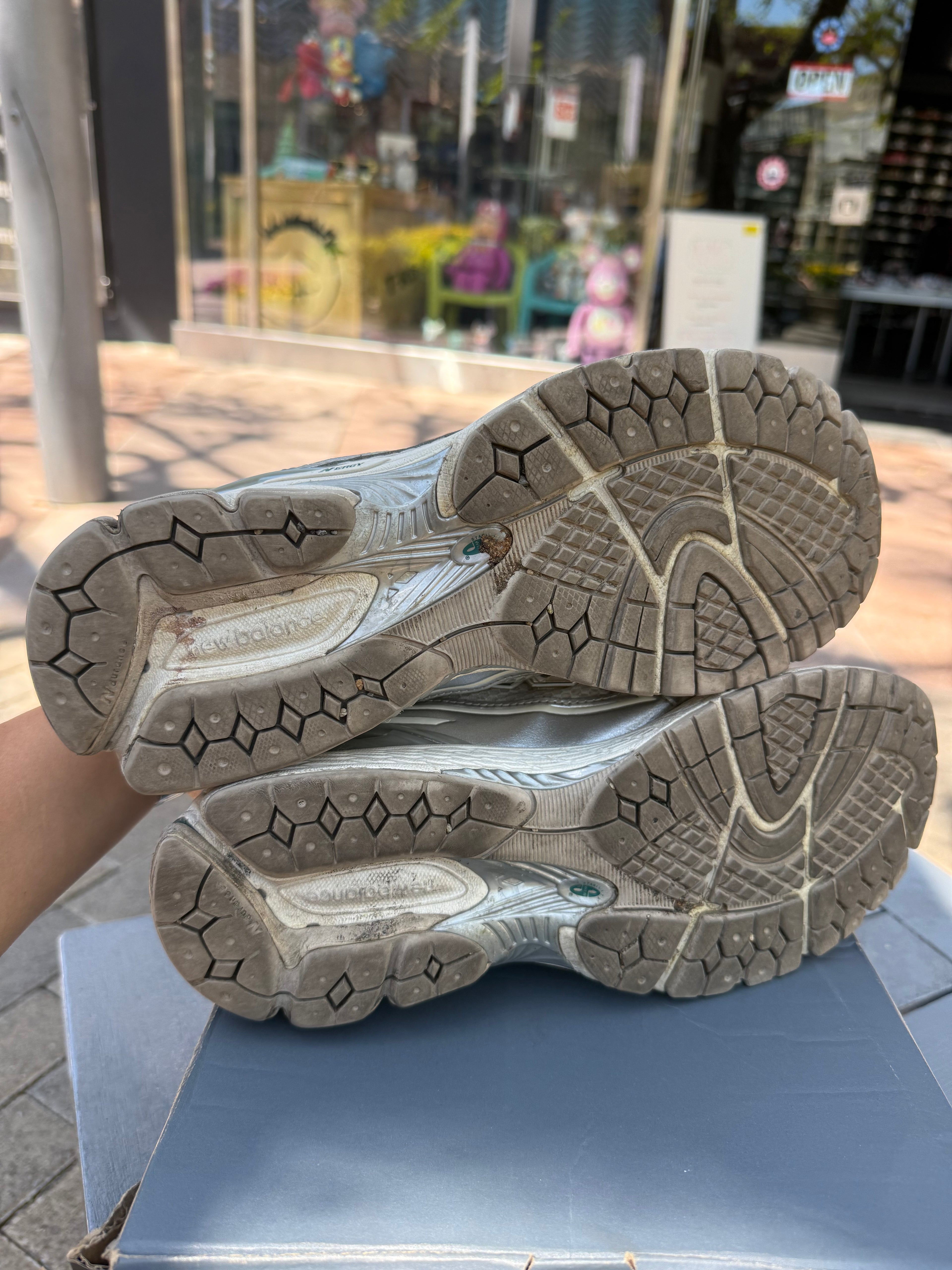 New balance 1906R