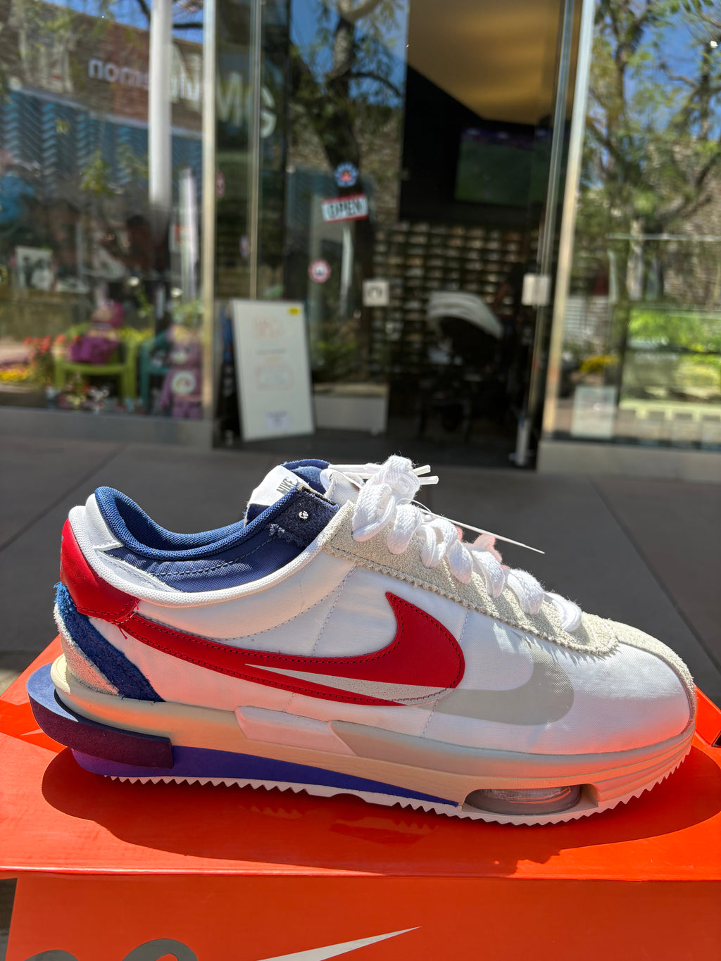 Nike clot